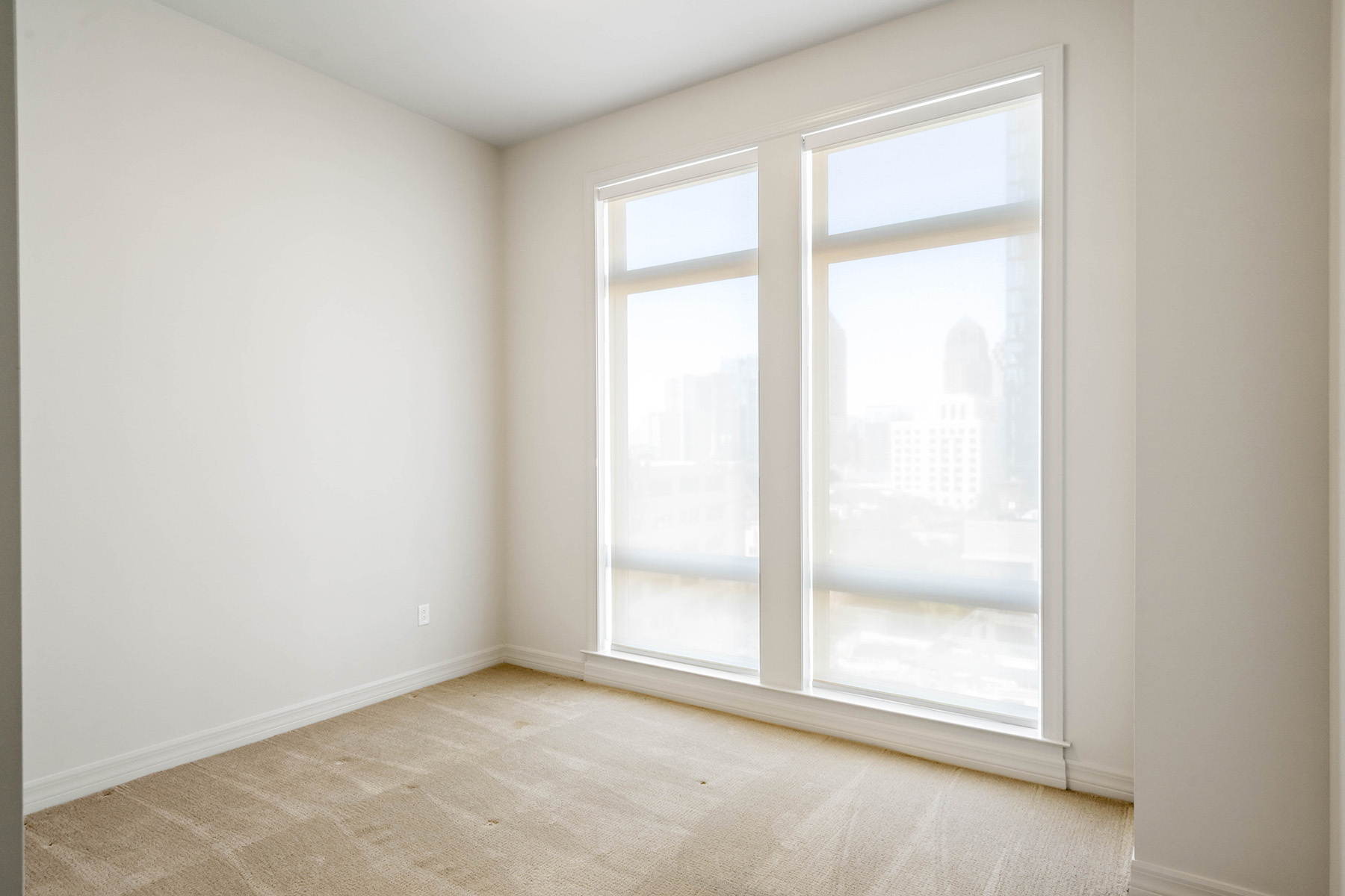 867 Peachtree Street No. 902