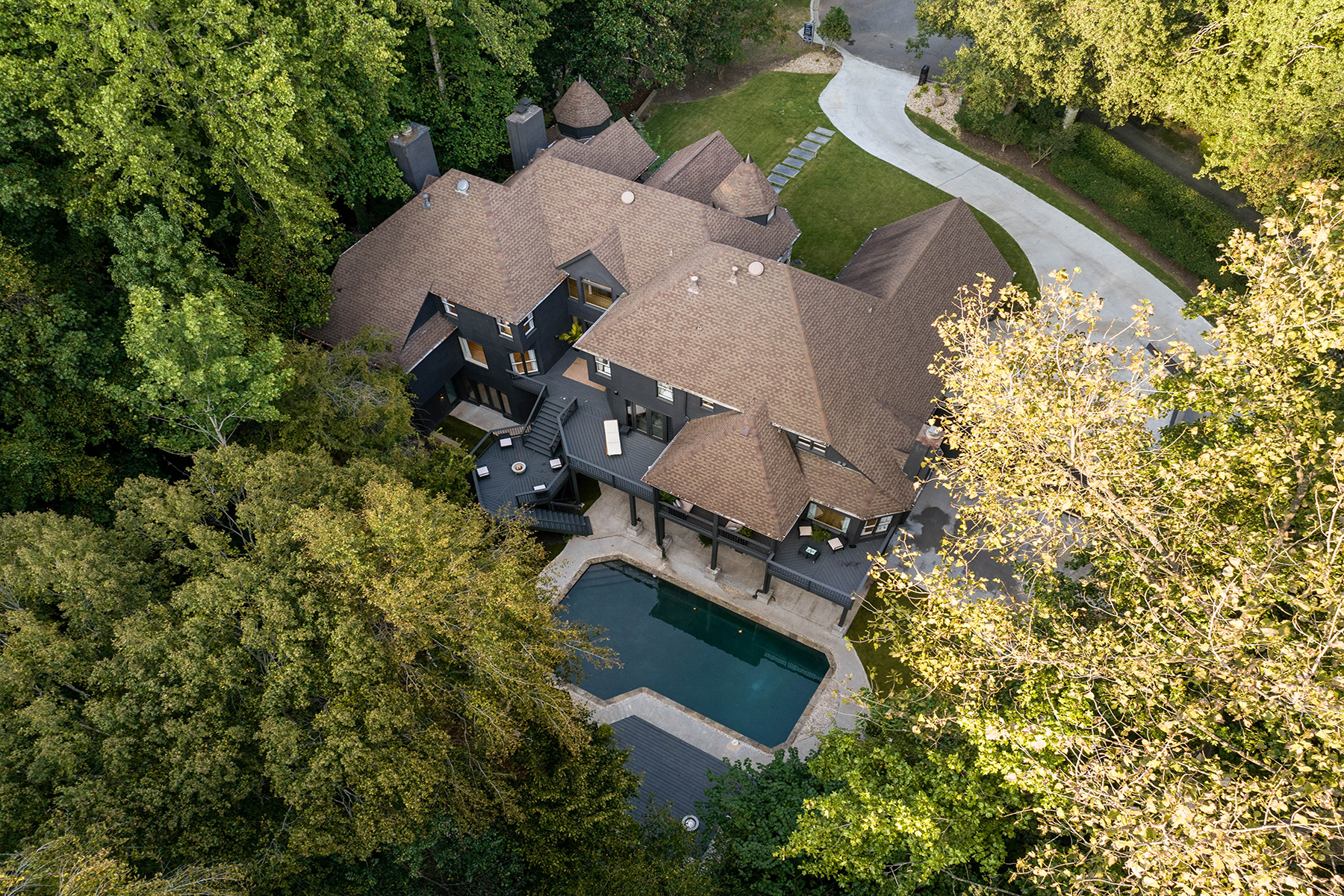 5285 North Powers Ferry Road
