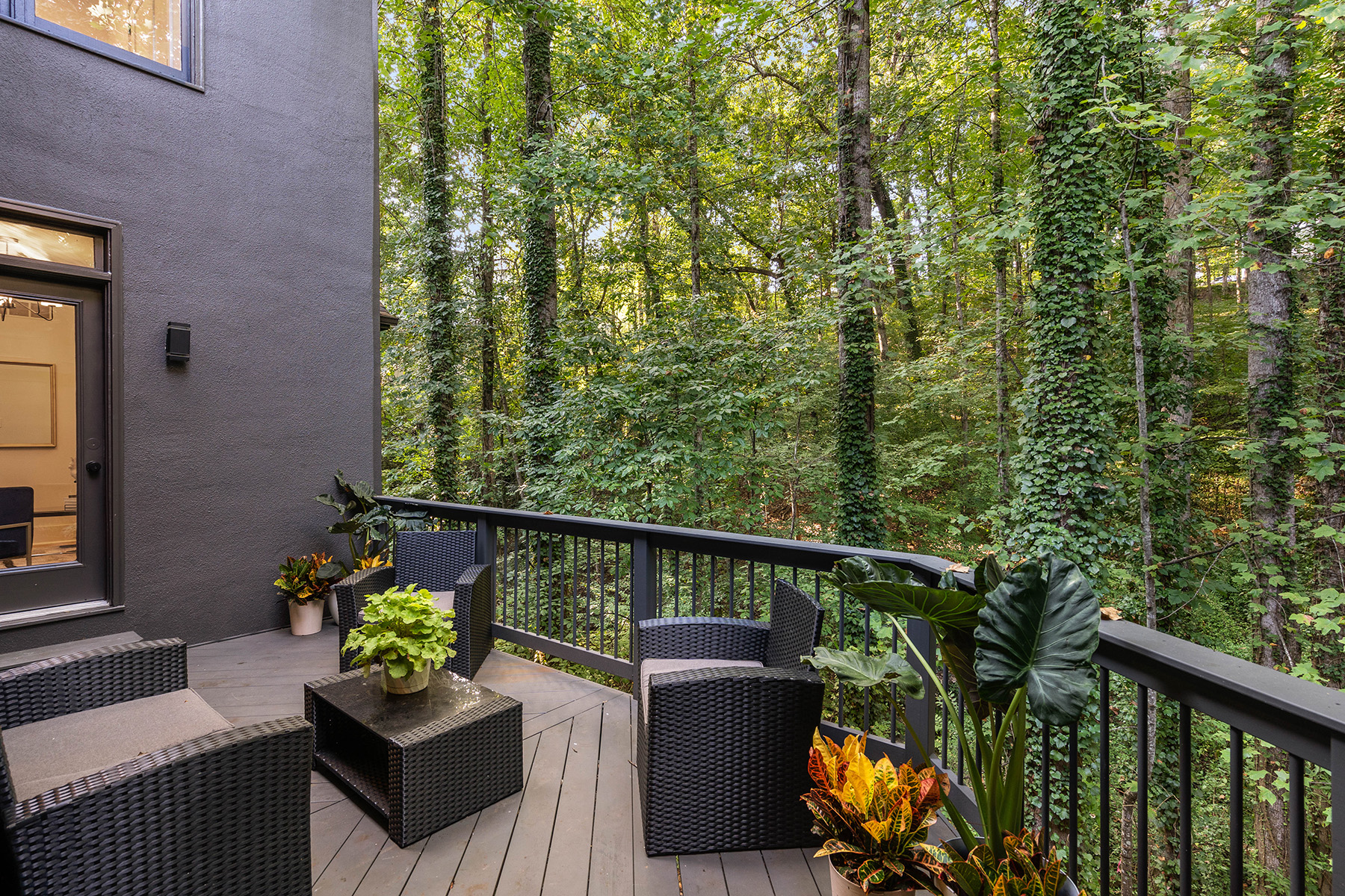 5285 North Powers Ferry Road