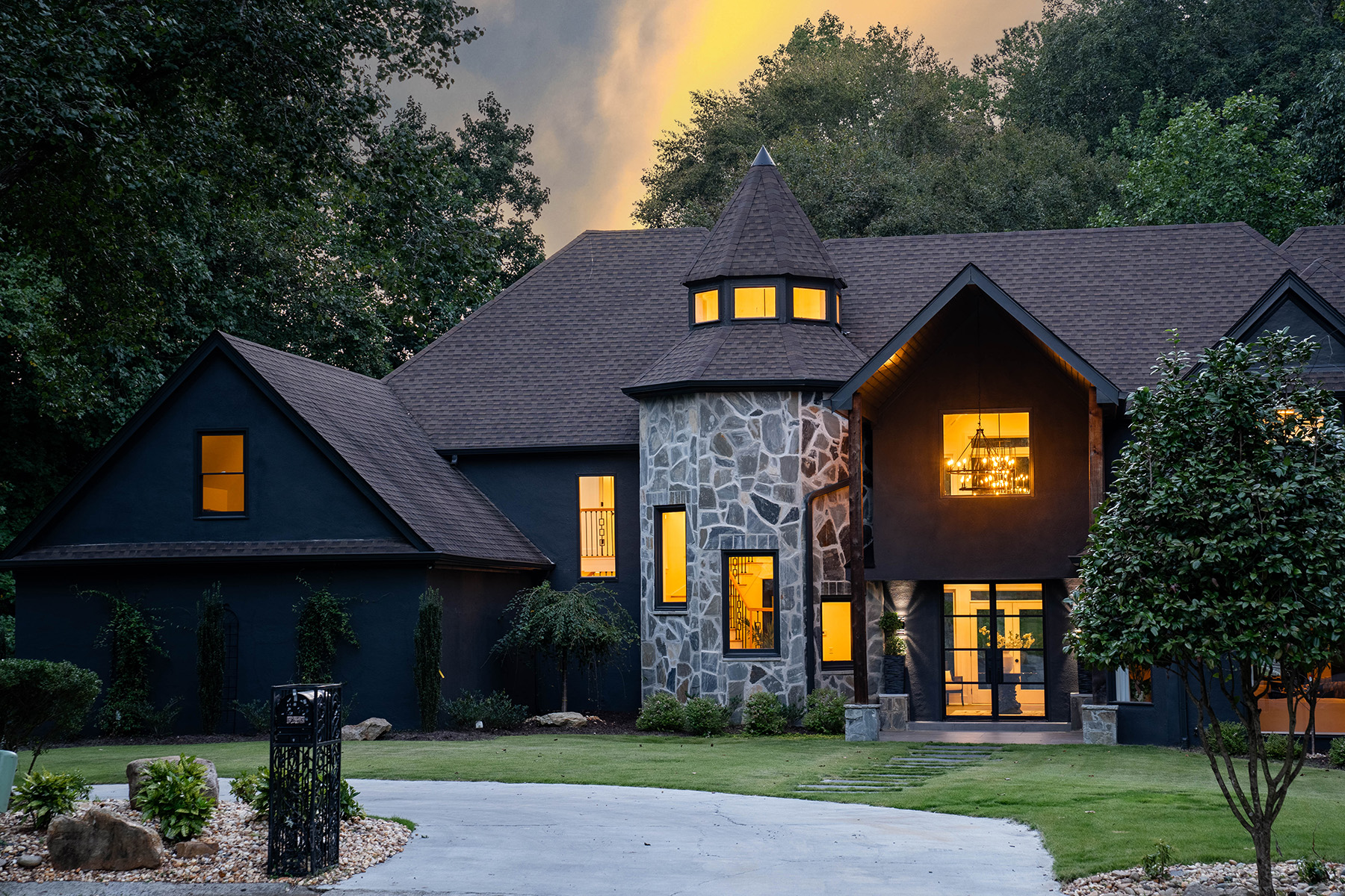 5285 North Powers Ferry Road