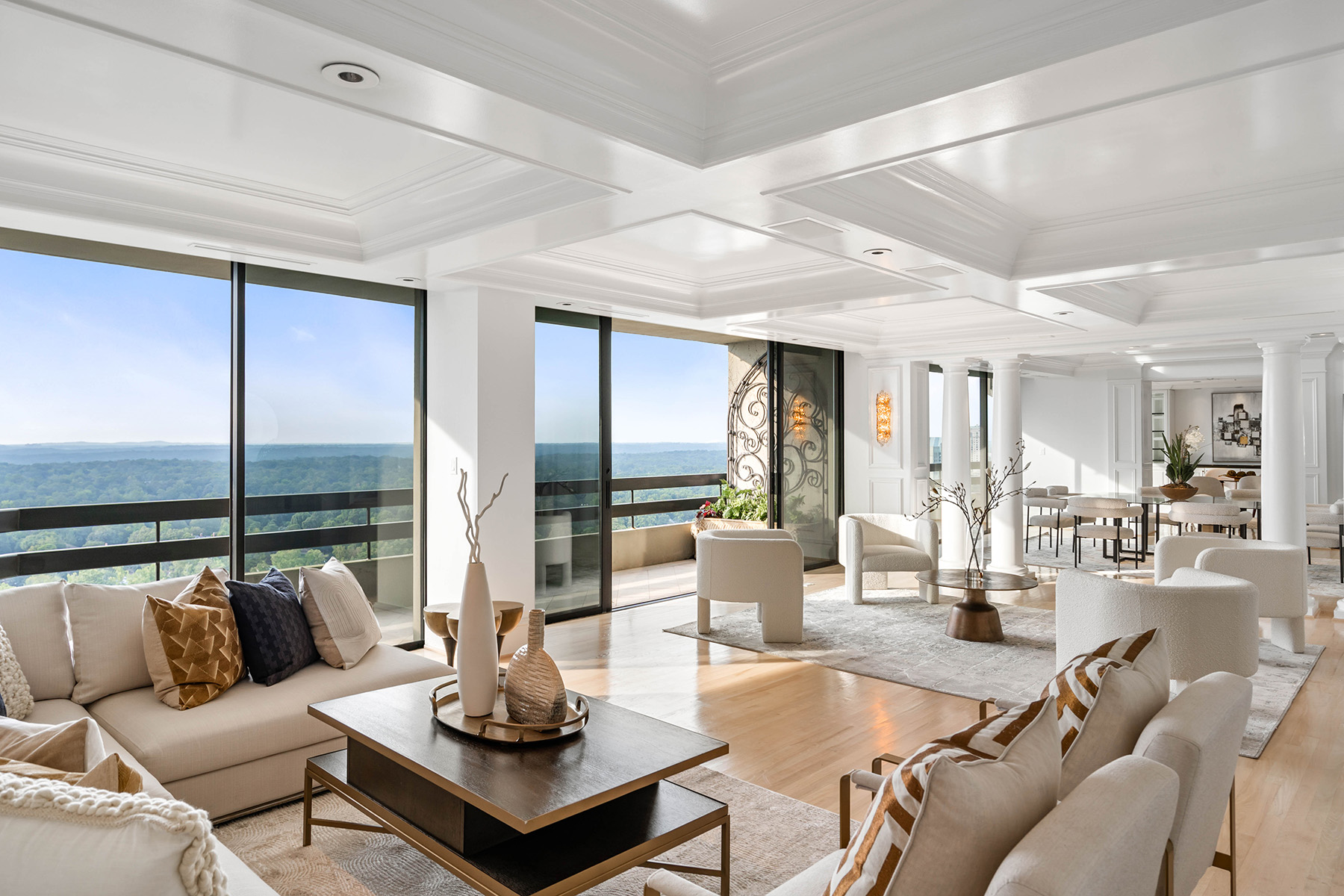 2660 Peachtree Road No. 36D