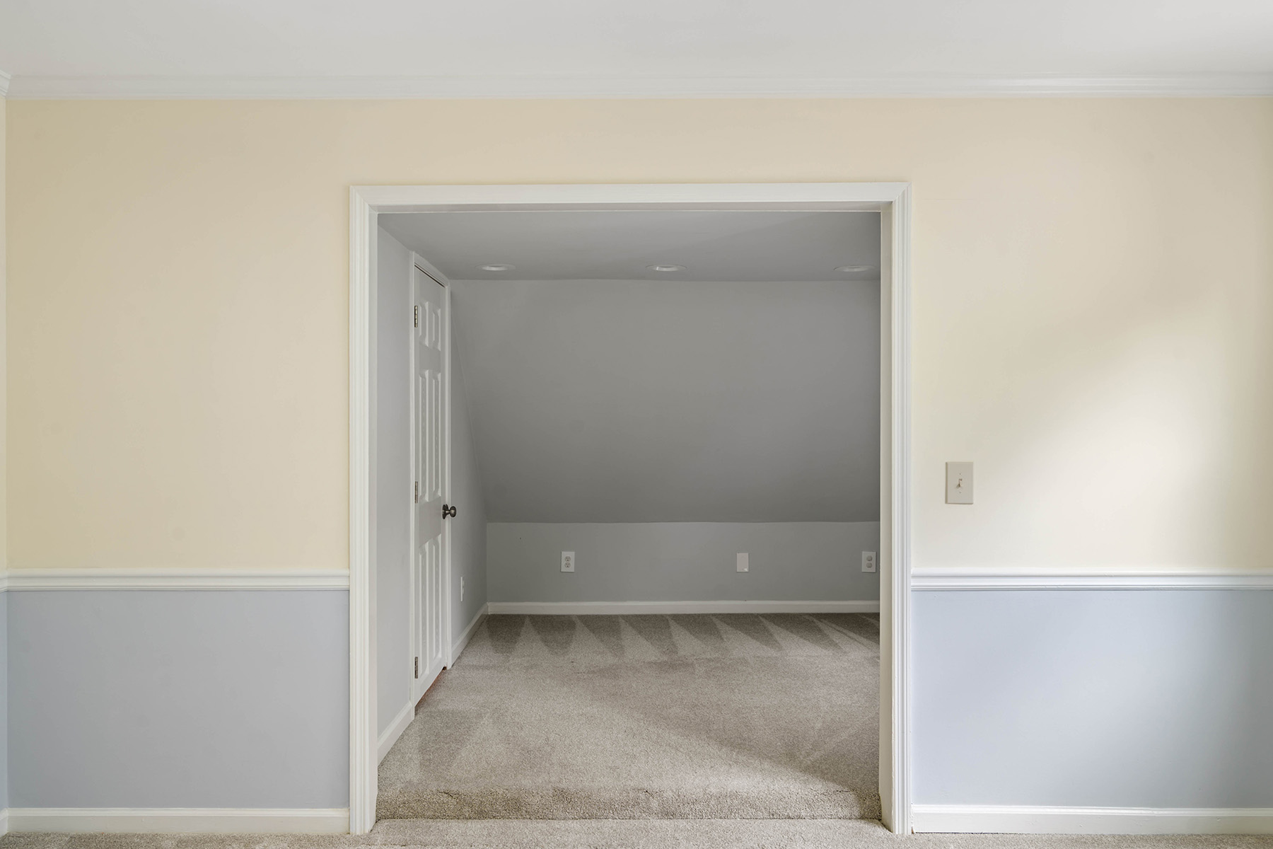7455 Half Penny Place