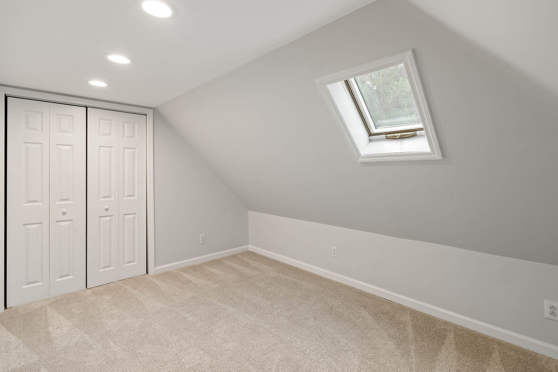 7455 Half Penny Place