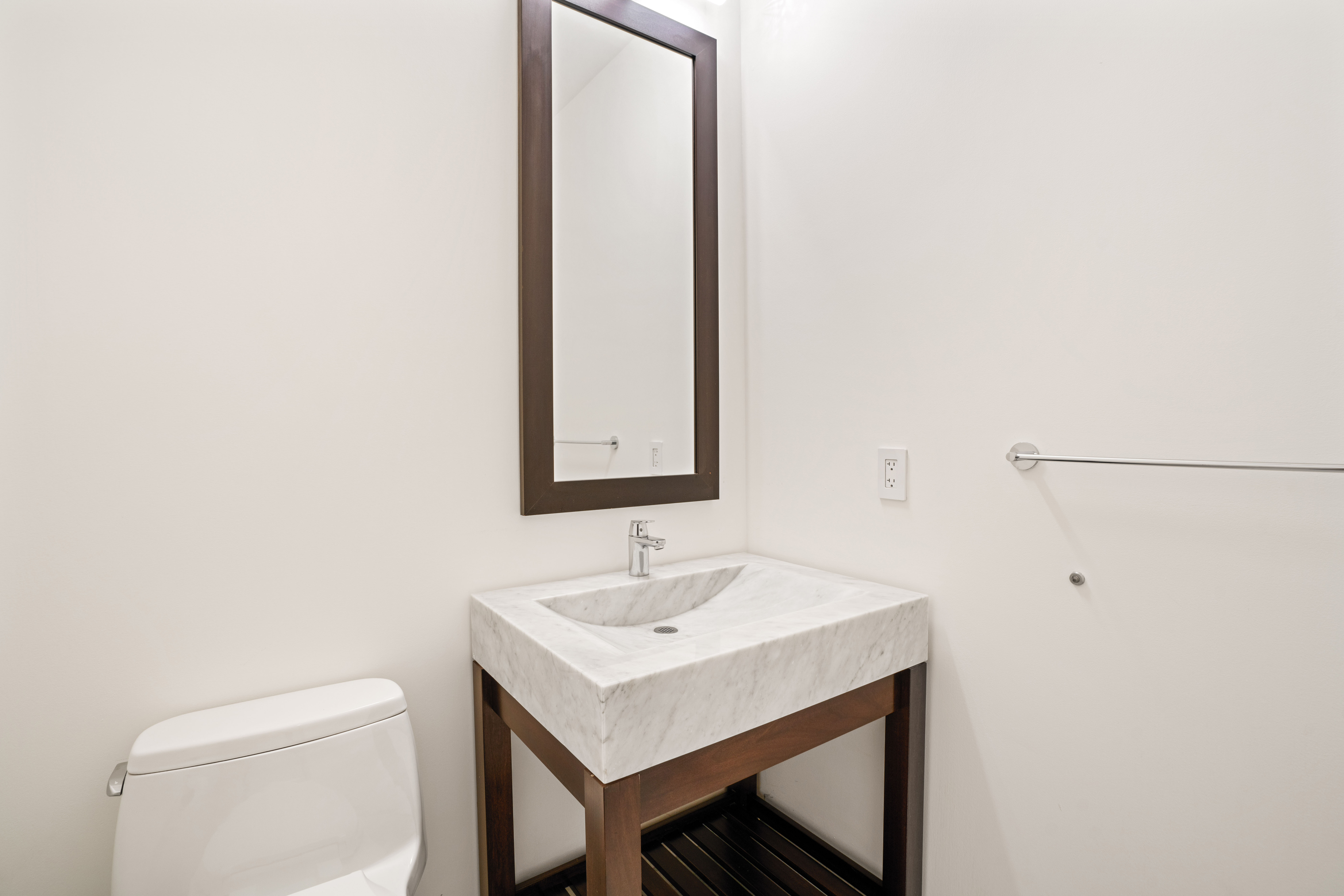 1 Franklin St 5103