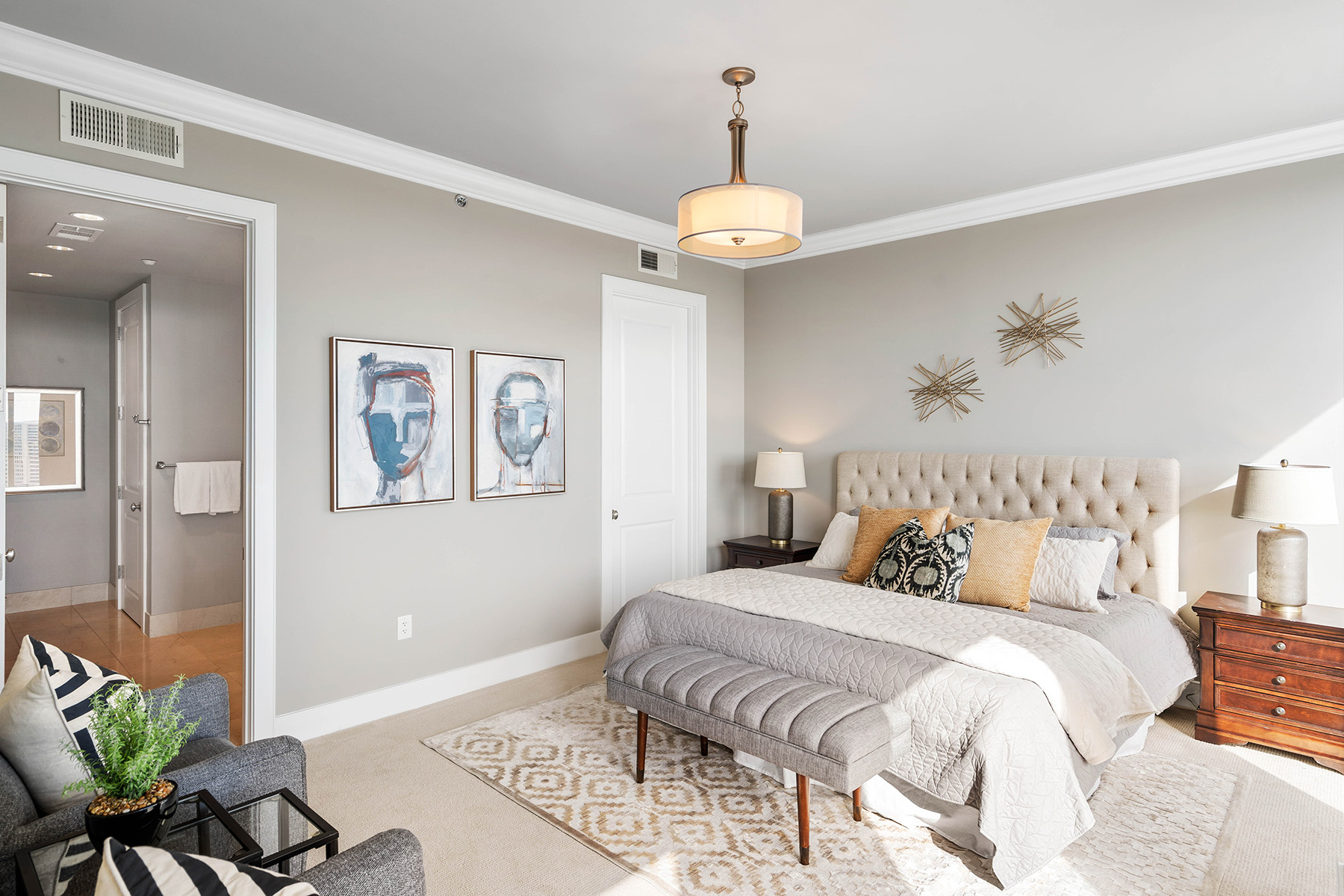 3630 Peachtree Road No. 1902