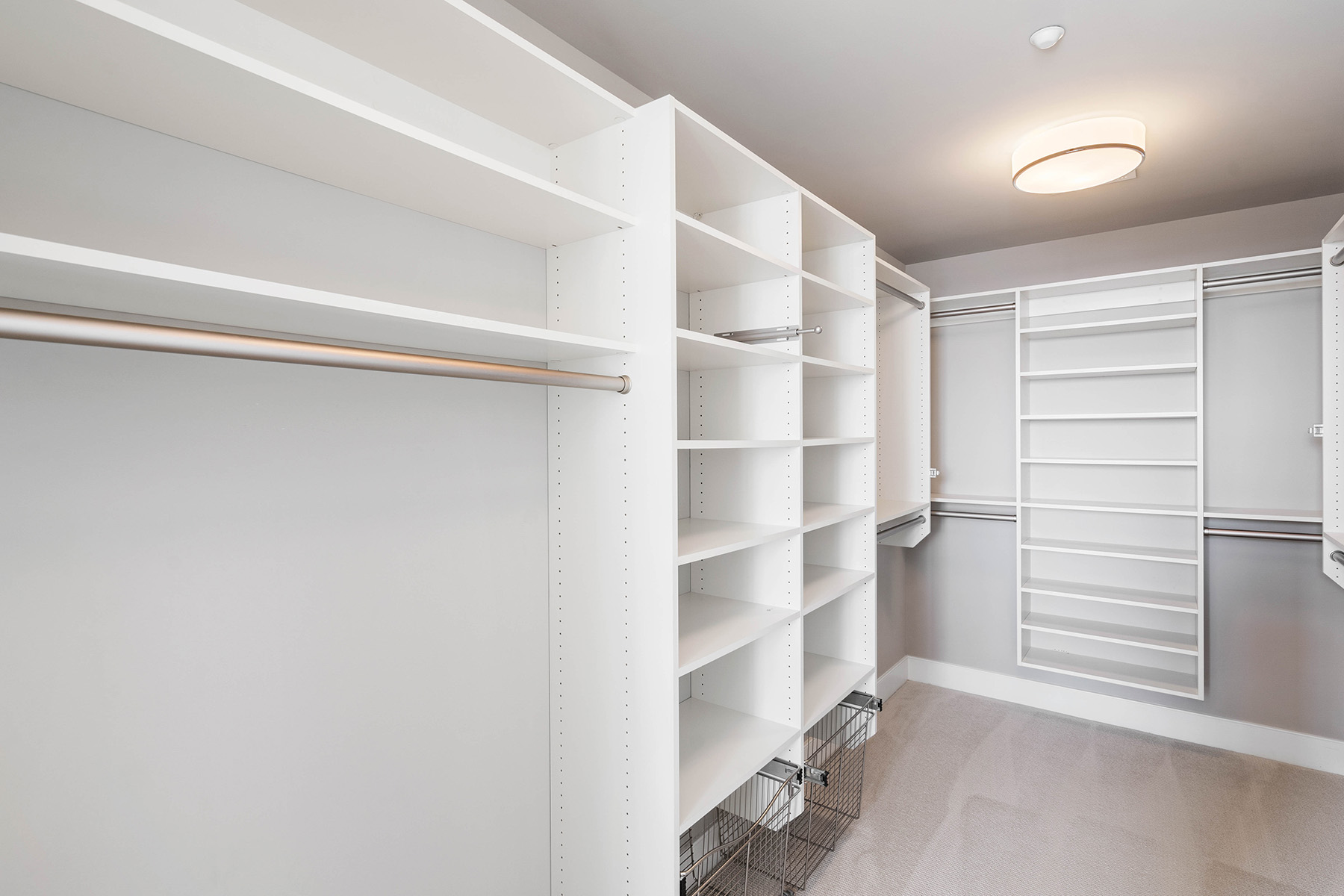 3630 Peachtree Road No. 1902