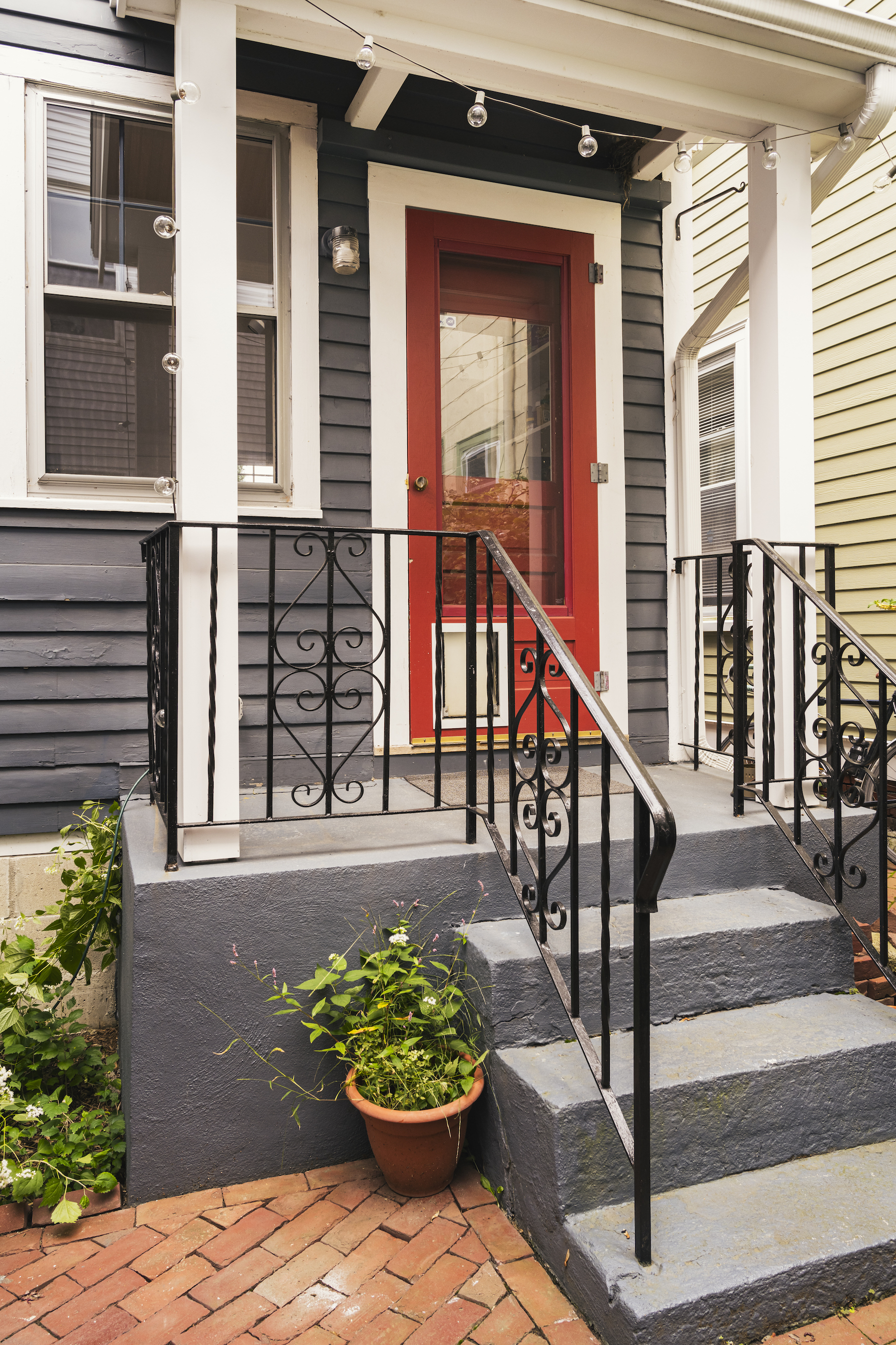 6 Morgan St