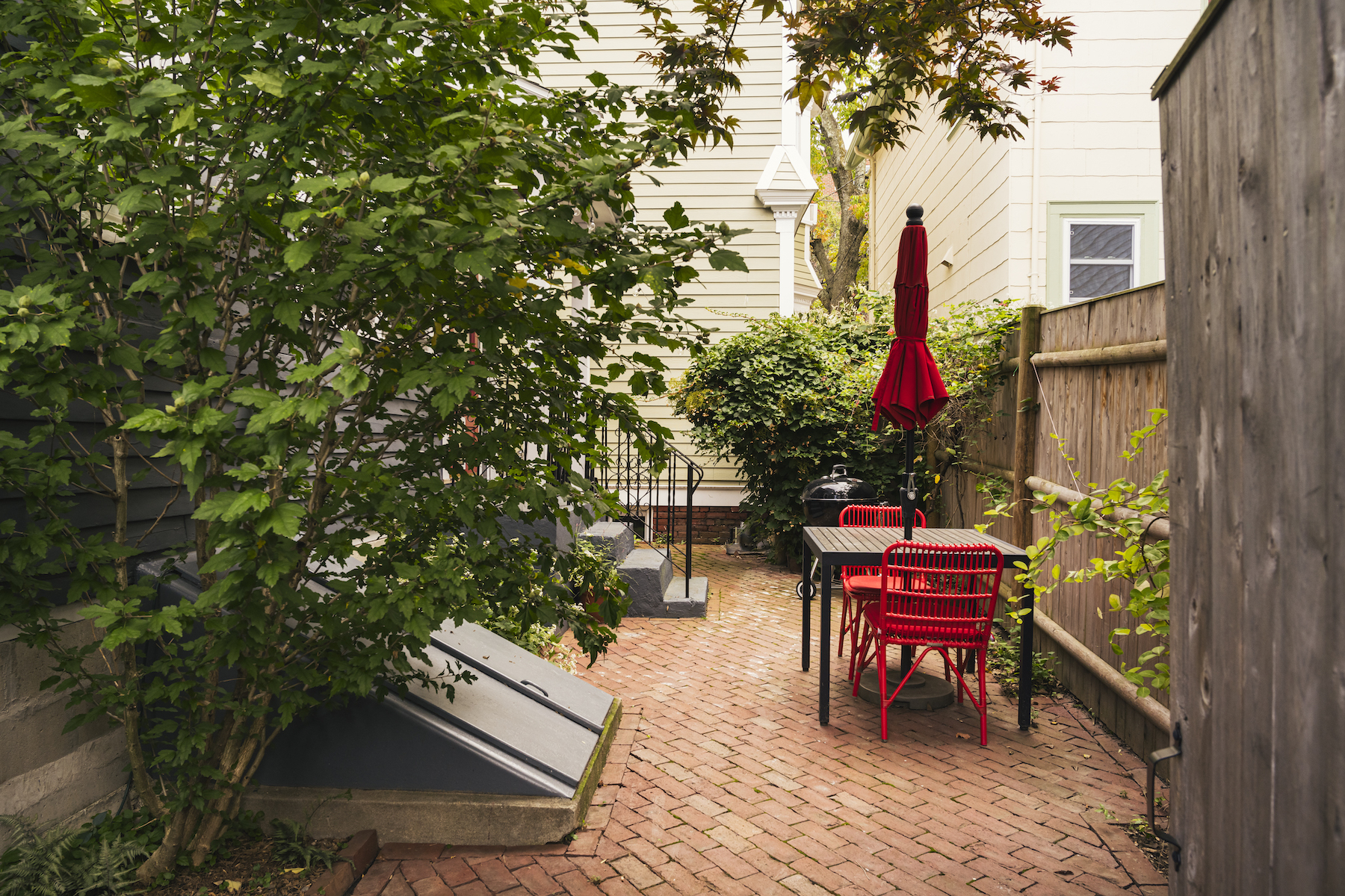 6 Morgan St
