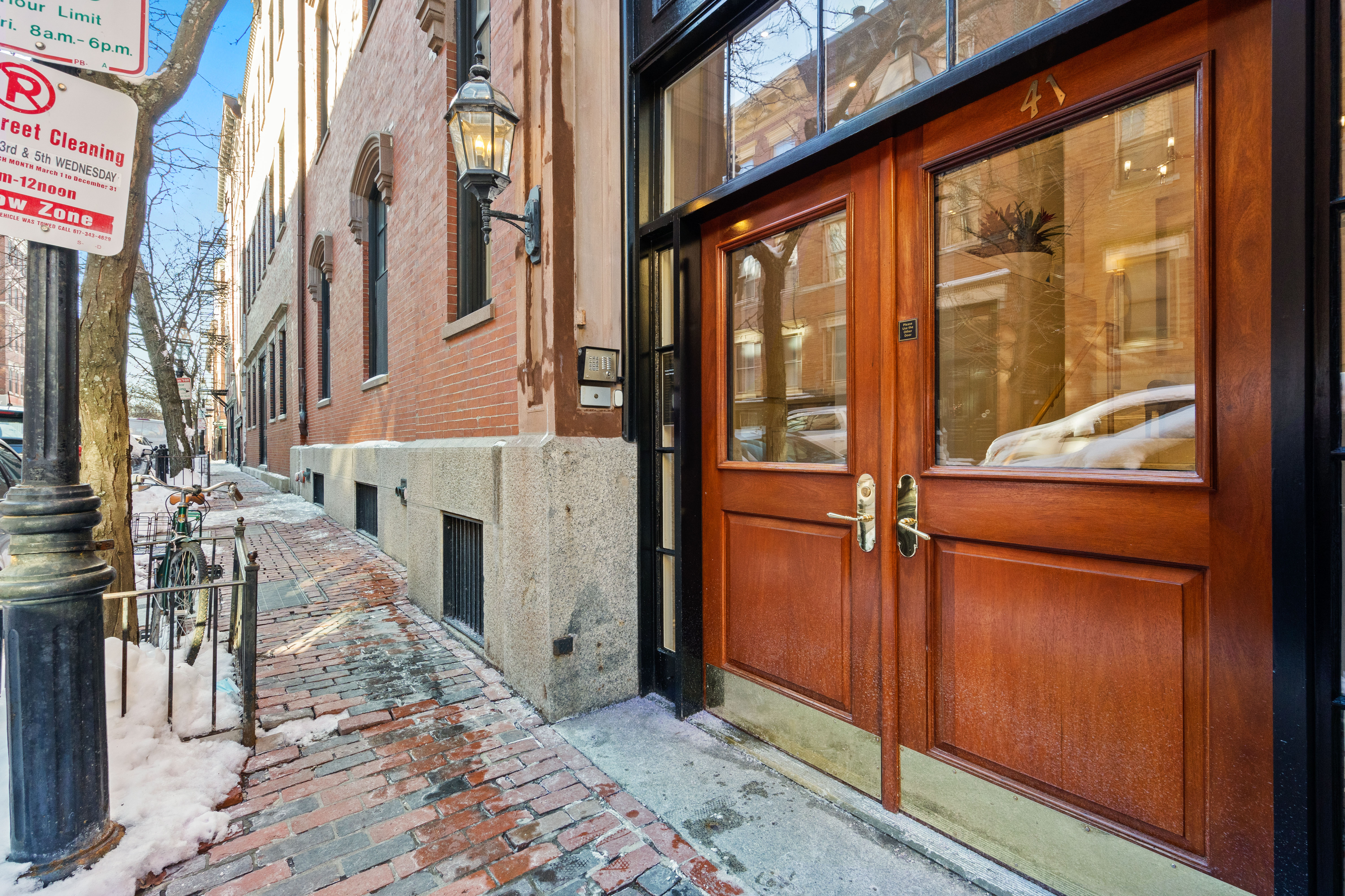 41-43 Phillips St 13