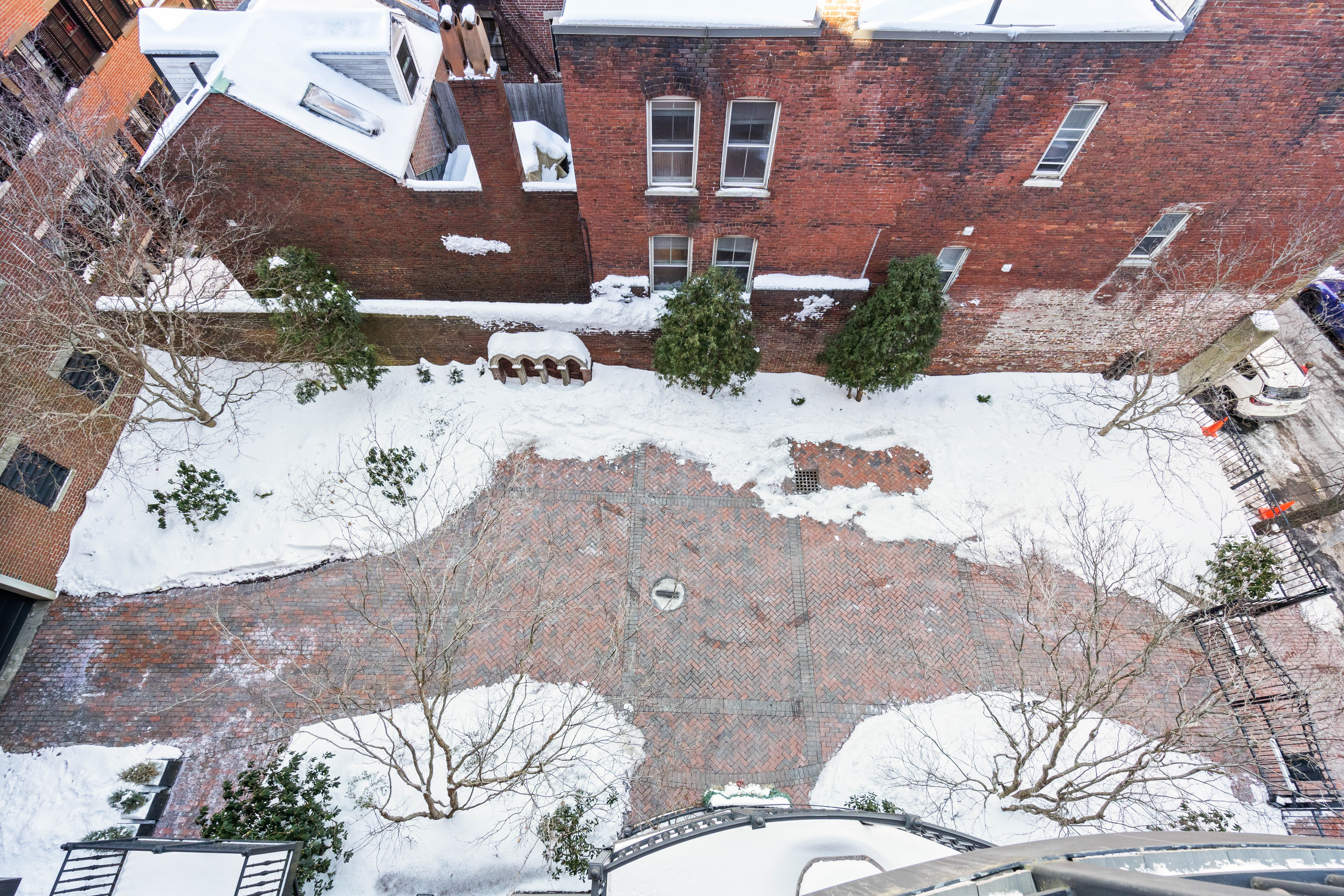41-43 Phillips St 13