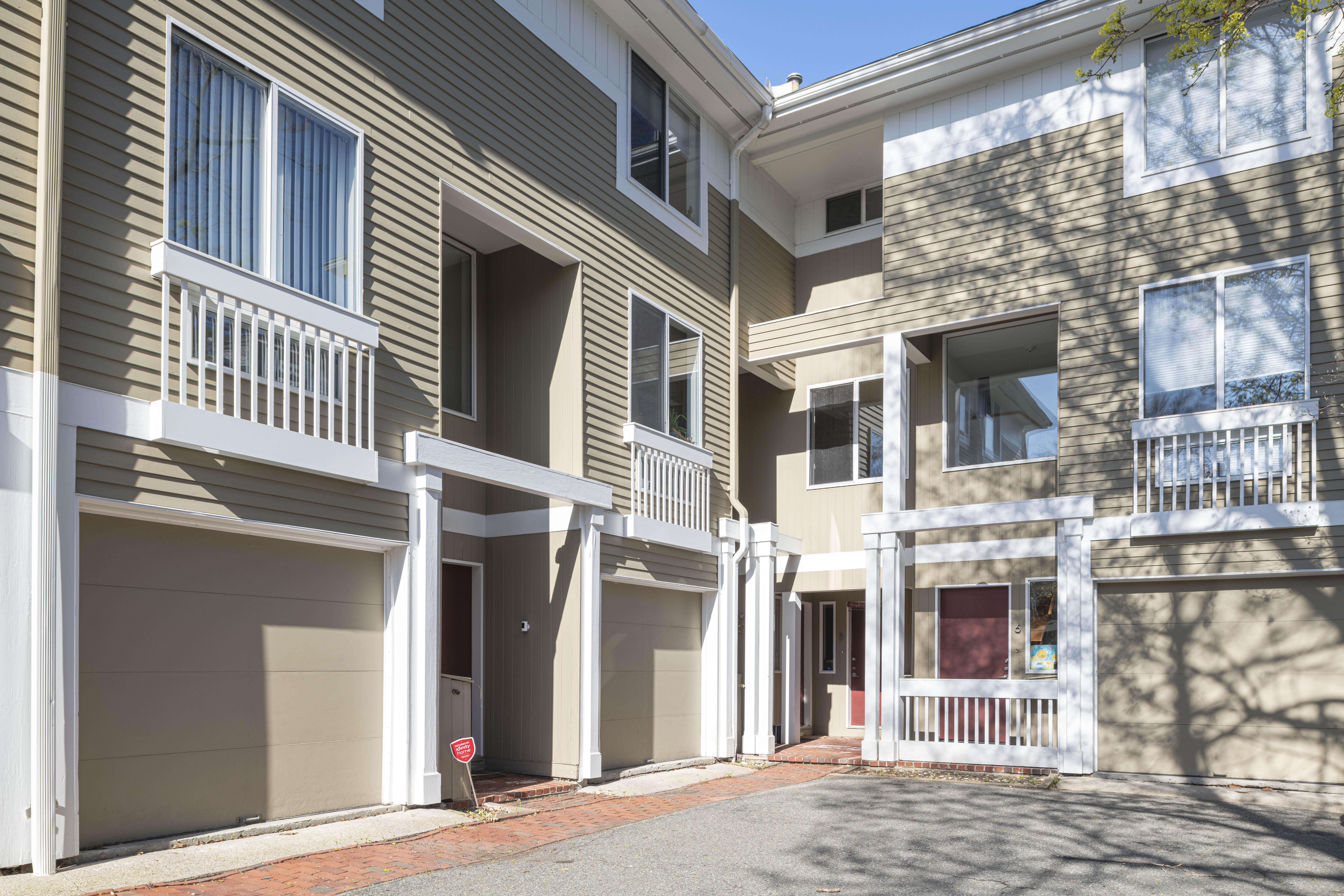 39 Dana St 5