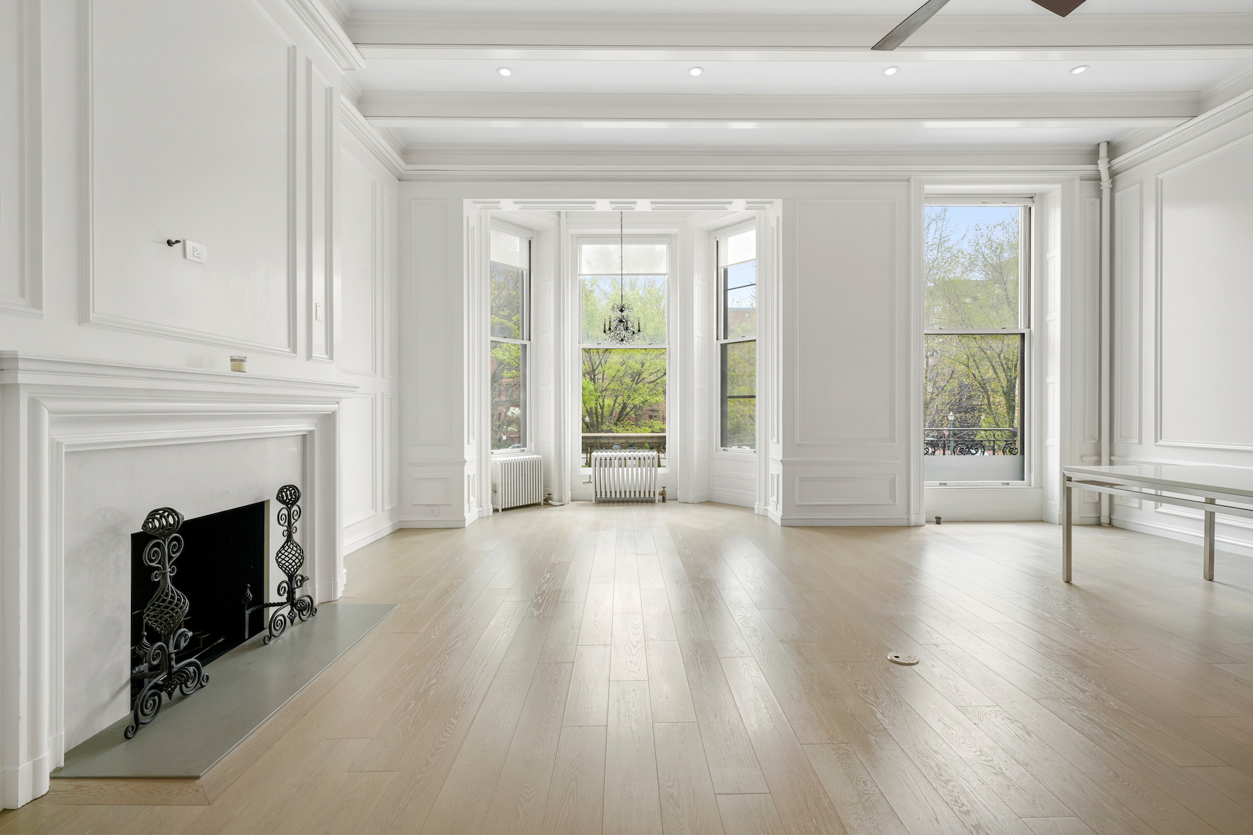 135 Commonwealth Ave 4