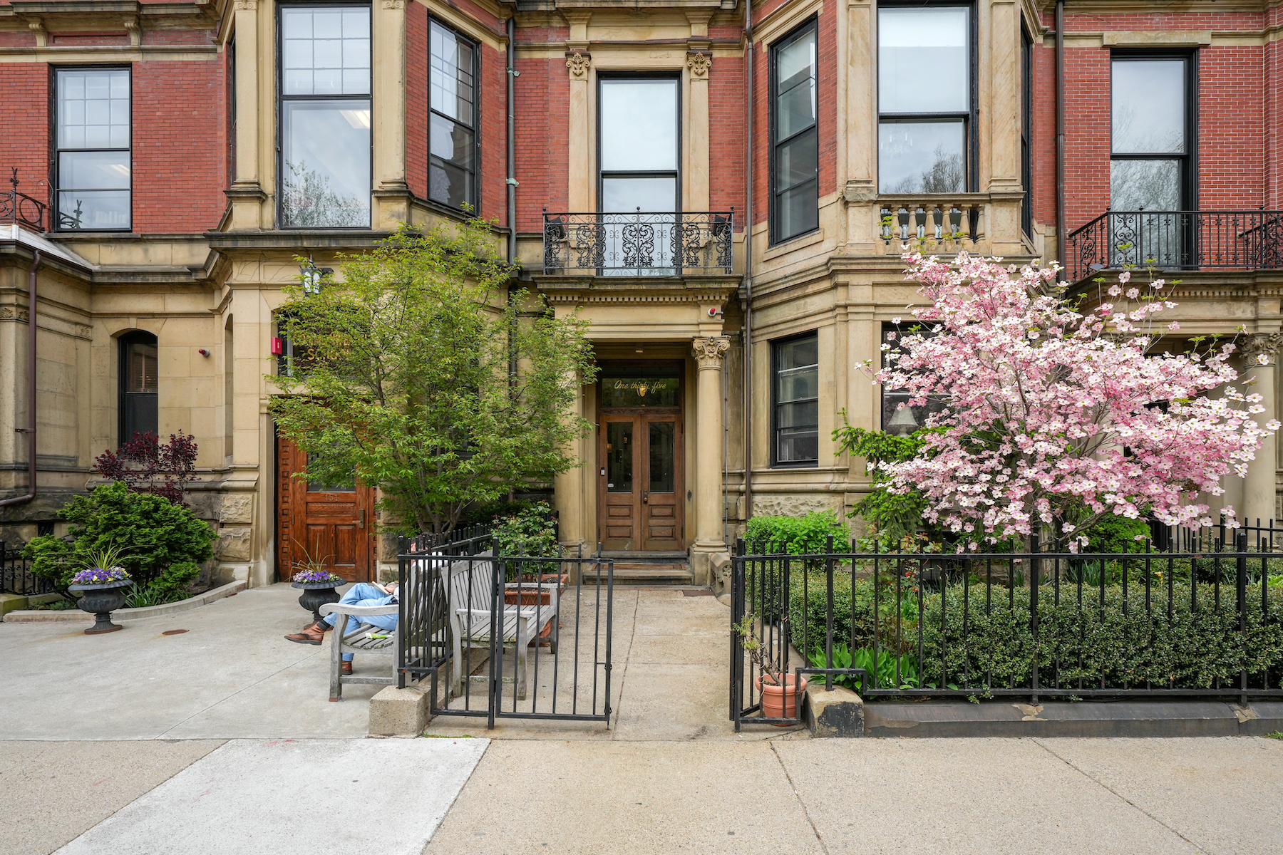 135 Commonwealth Ave 4