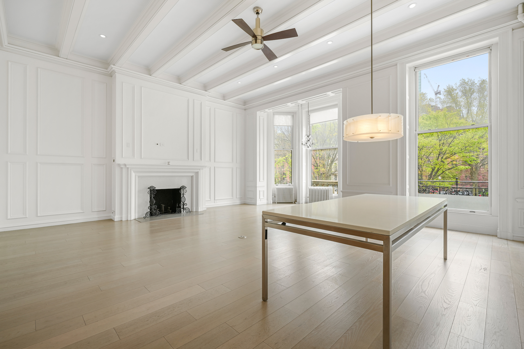 135 Commonwealth Ave 4