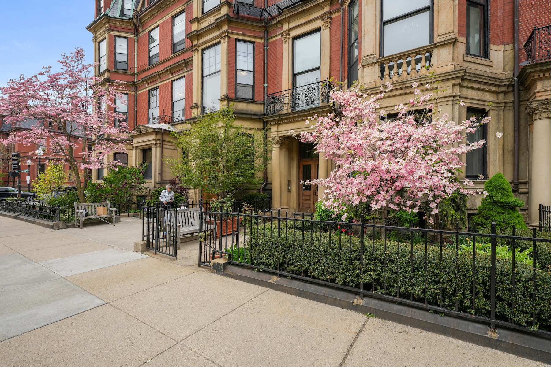 135 Commonwealth Ave 4