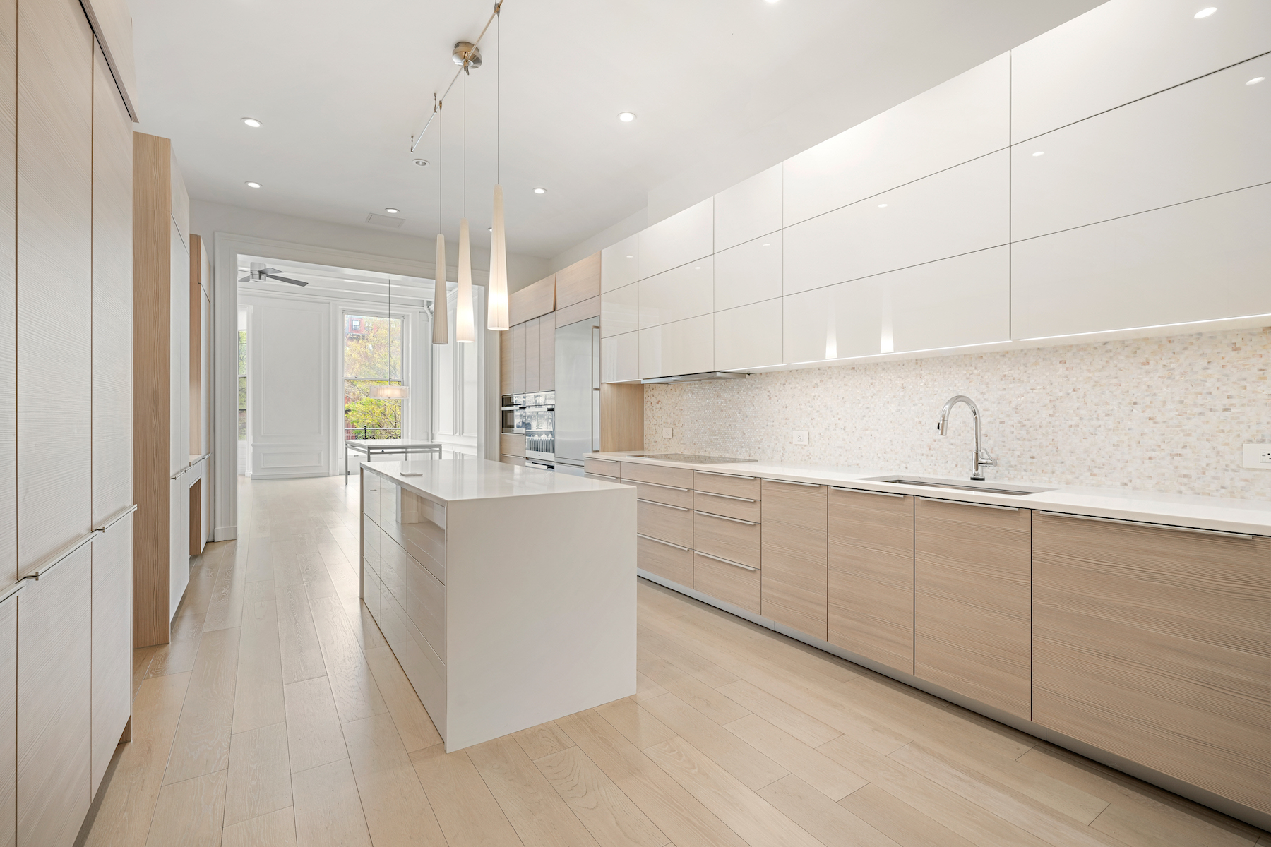 135 Commonwealth Ave 4