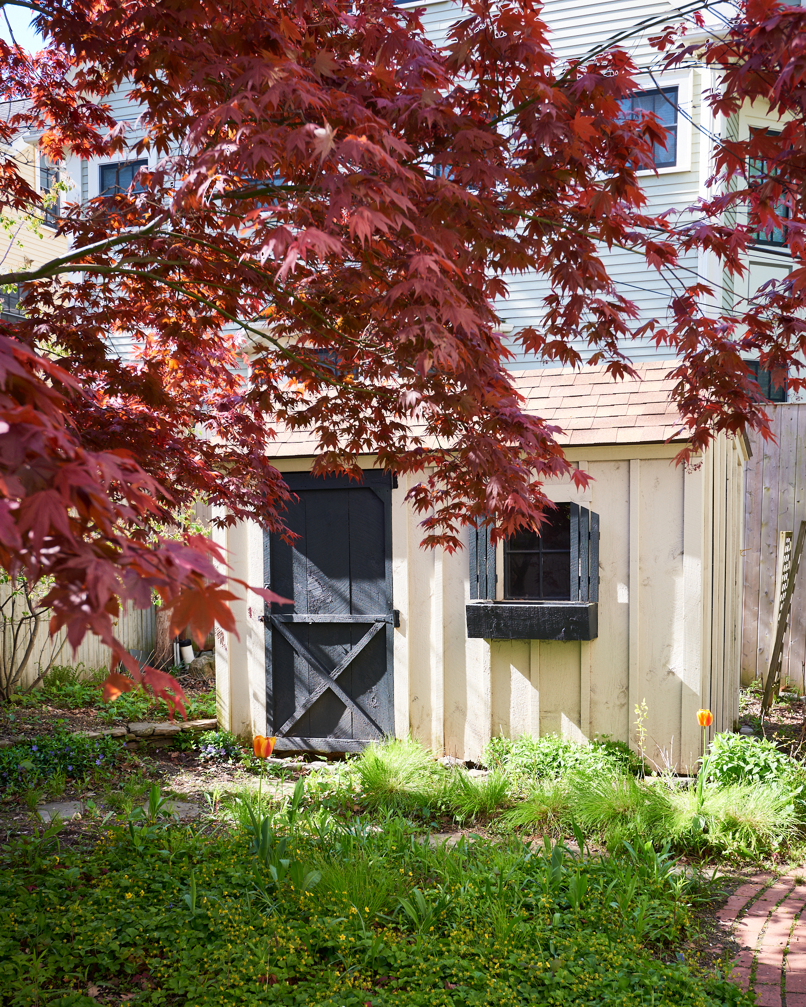 1 Broadway Ct