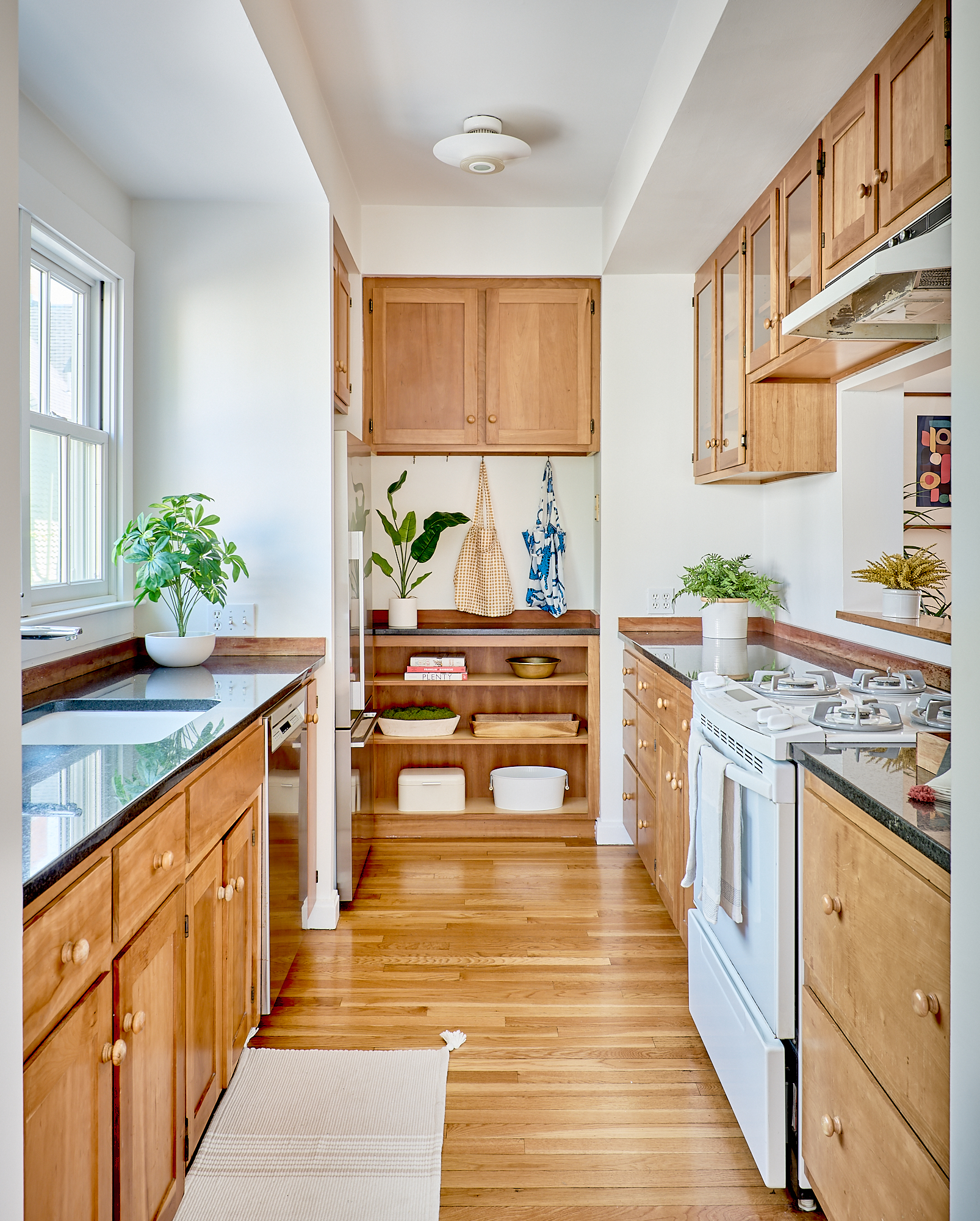 1 Broadway Ct