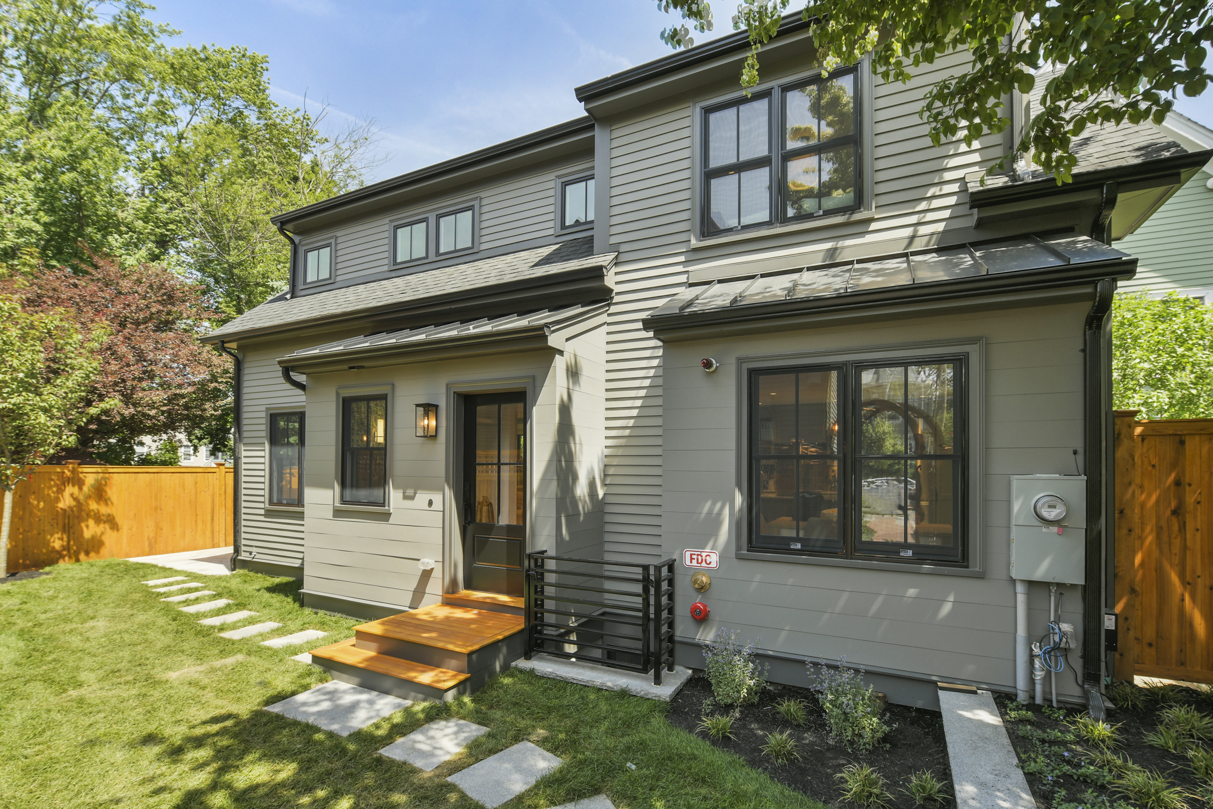 37 Hubbard Ave A (rear)