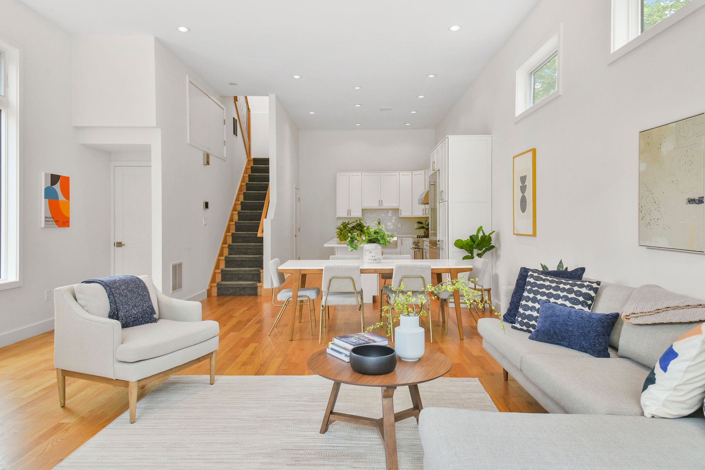 9 Donnell St 9R