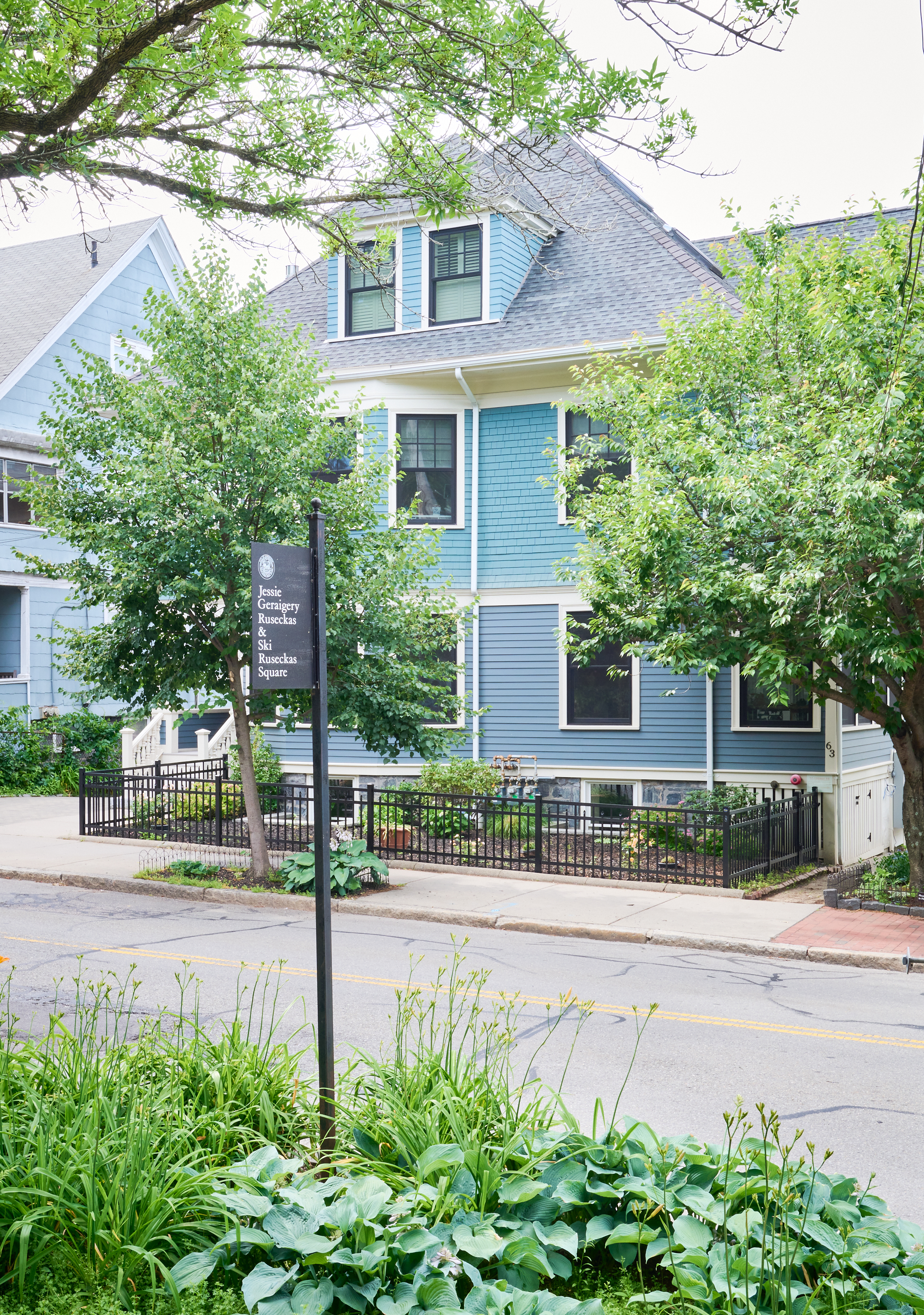 61 Upland Rd