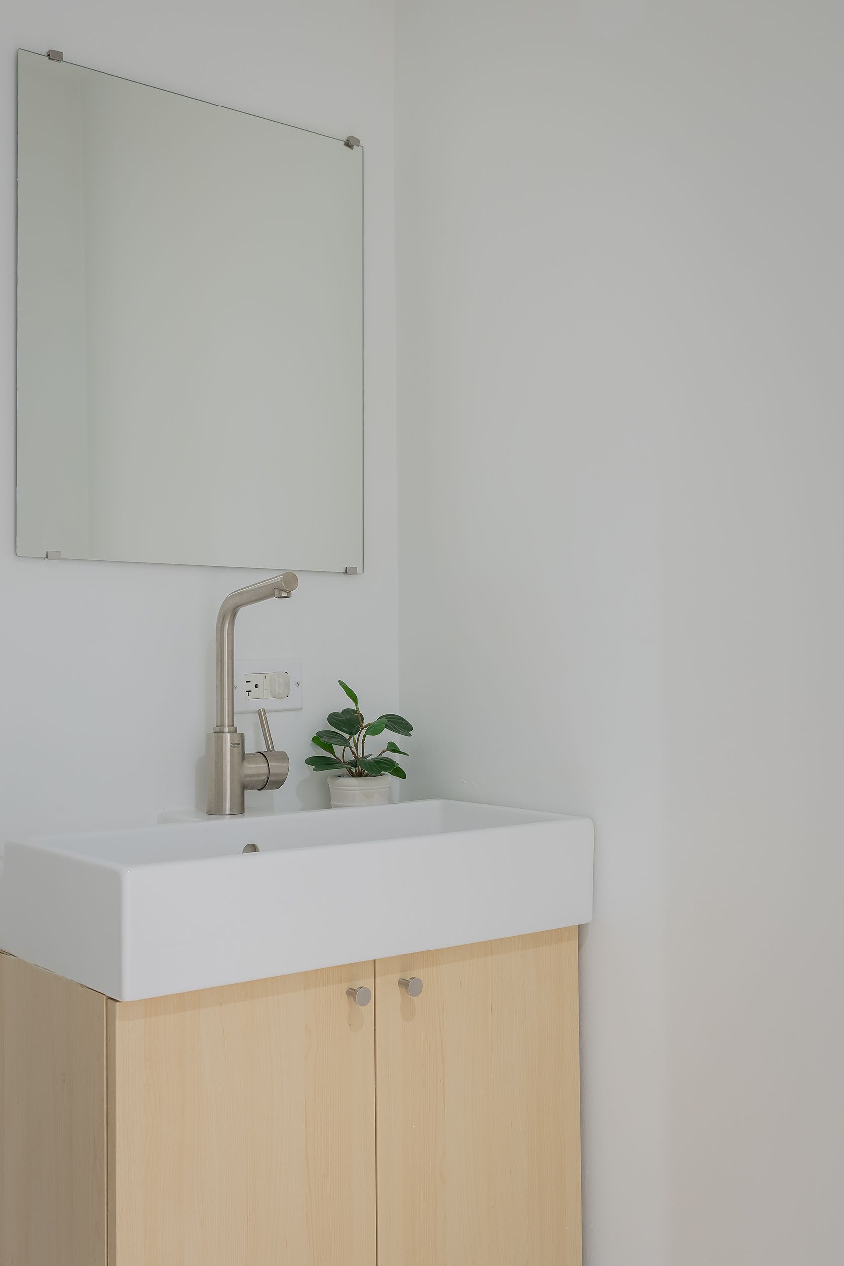 155 Brookline St 11