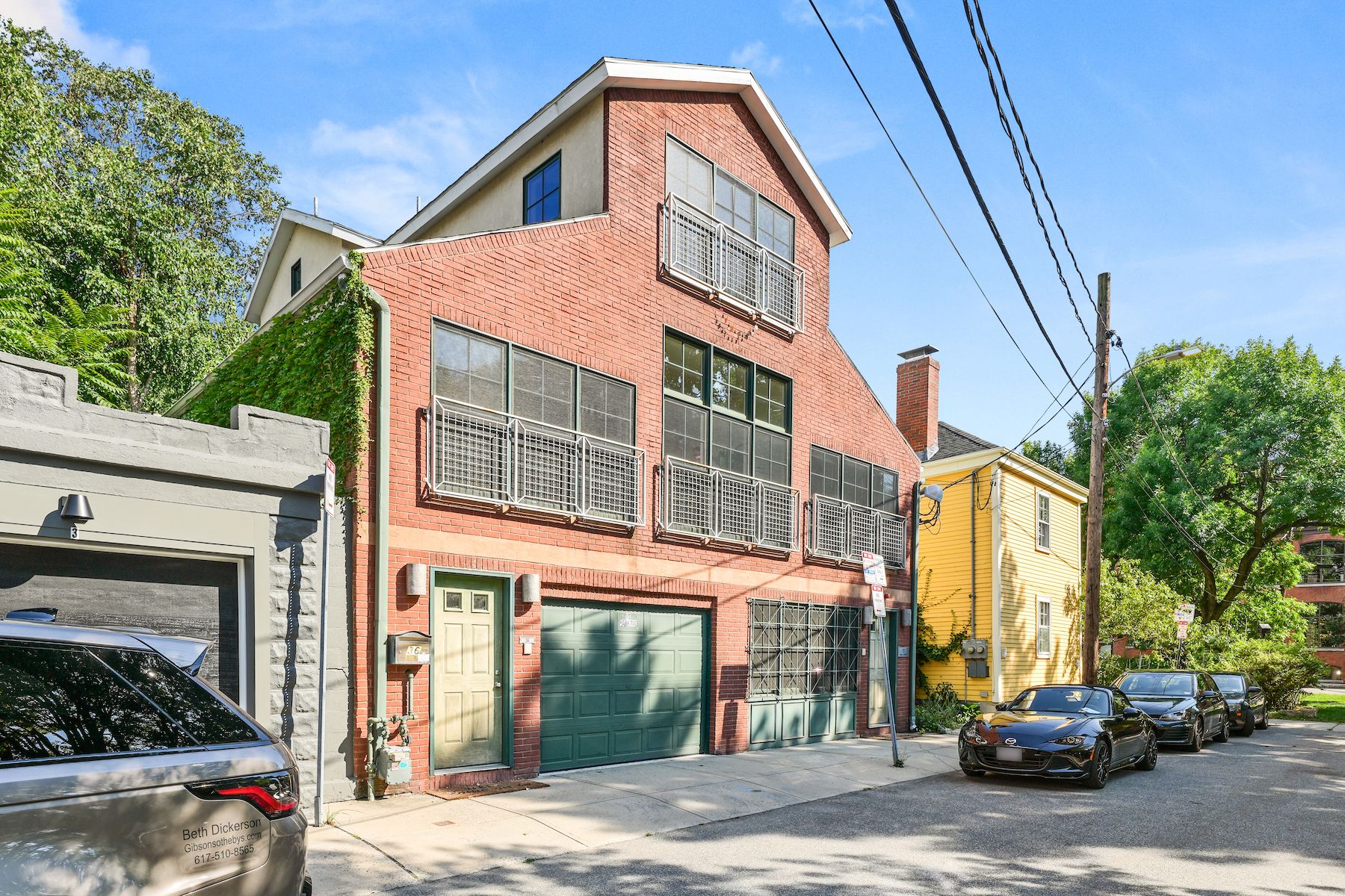 36 Lopez Avenue 