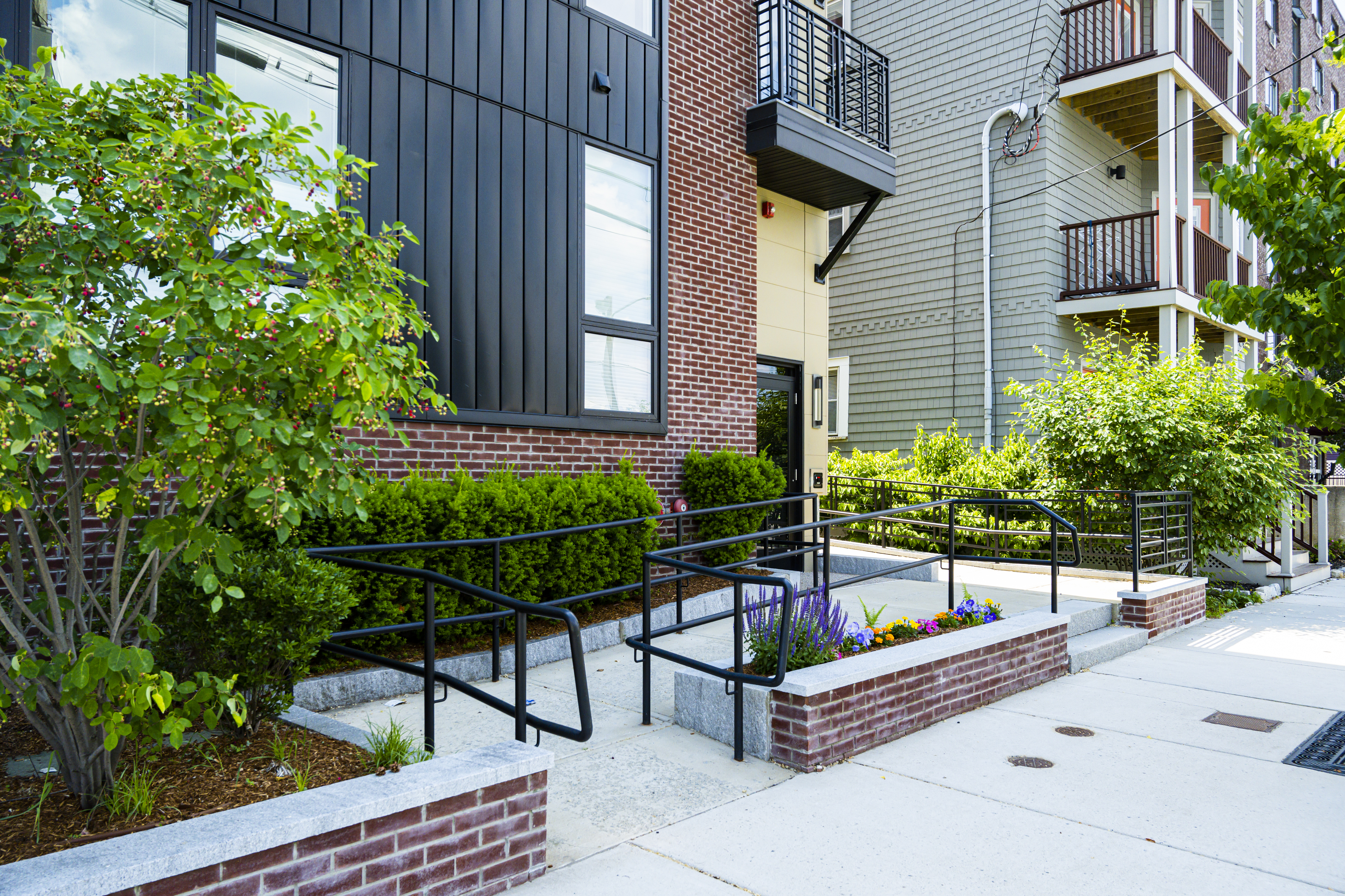 266 Beacon St 2