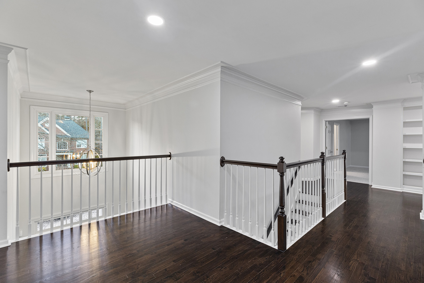 724 Vinings Estates Drive