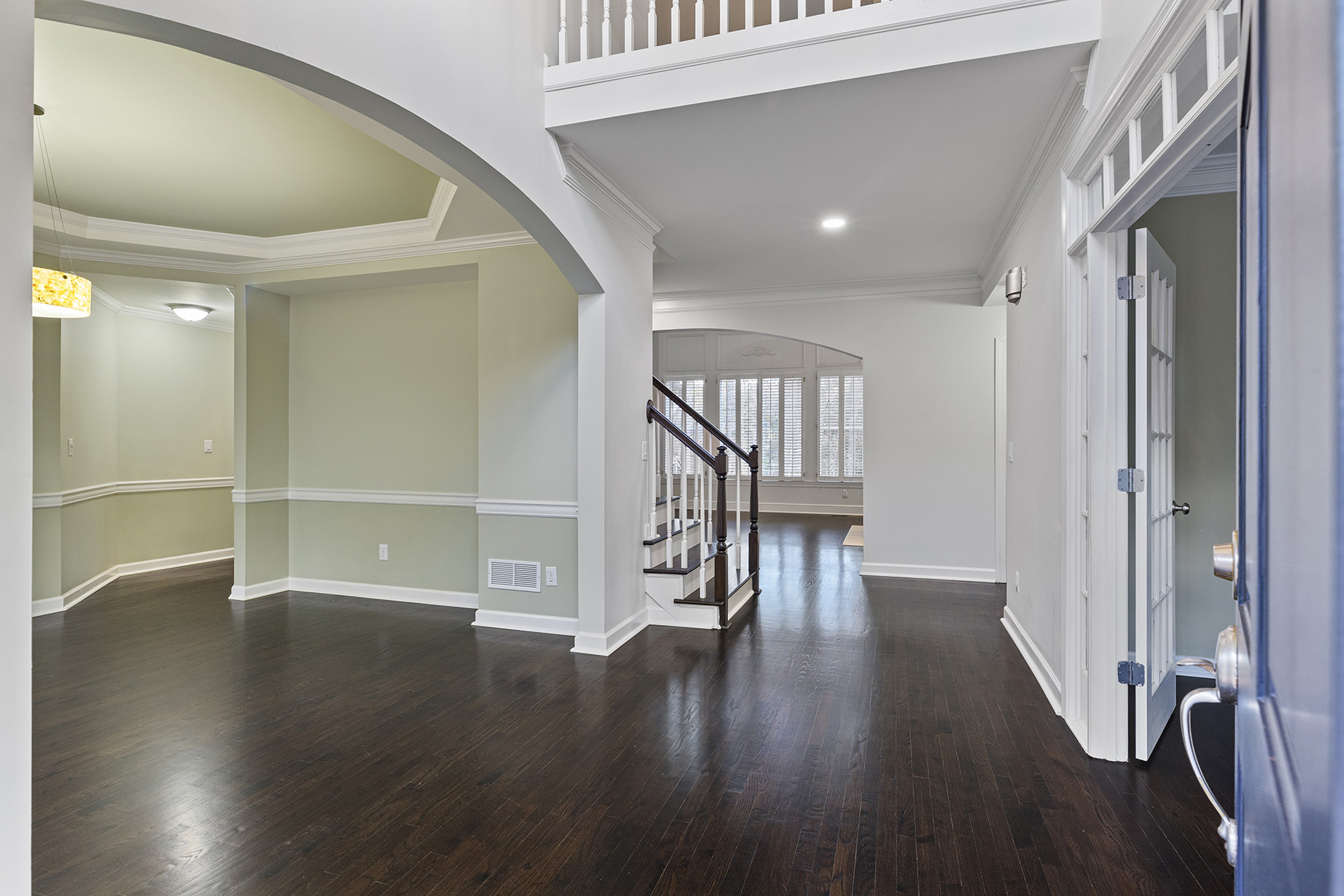 724 Vinings Estates Drive