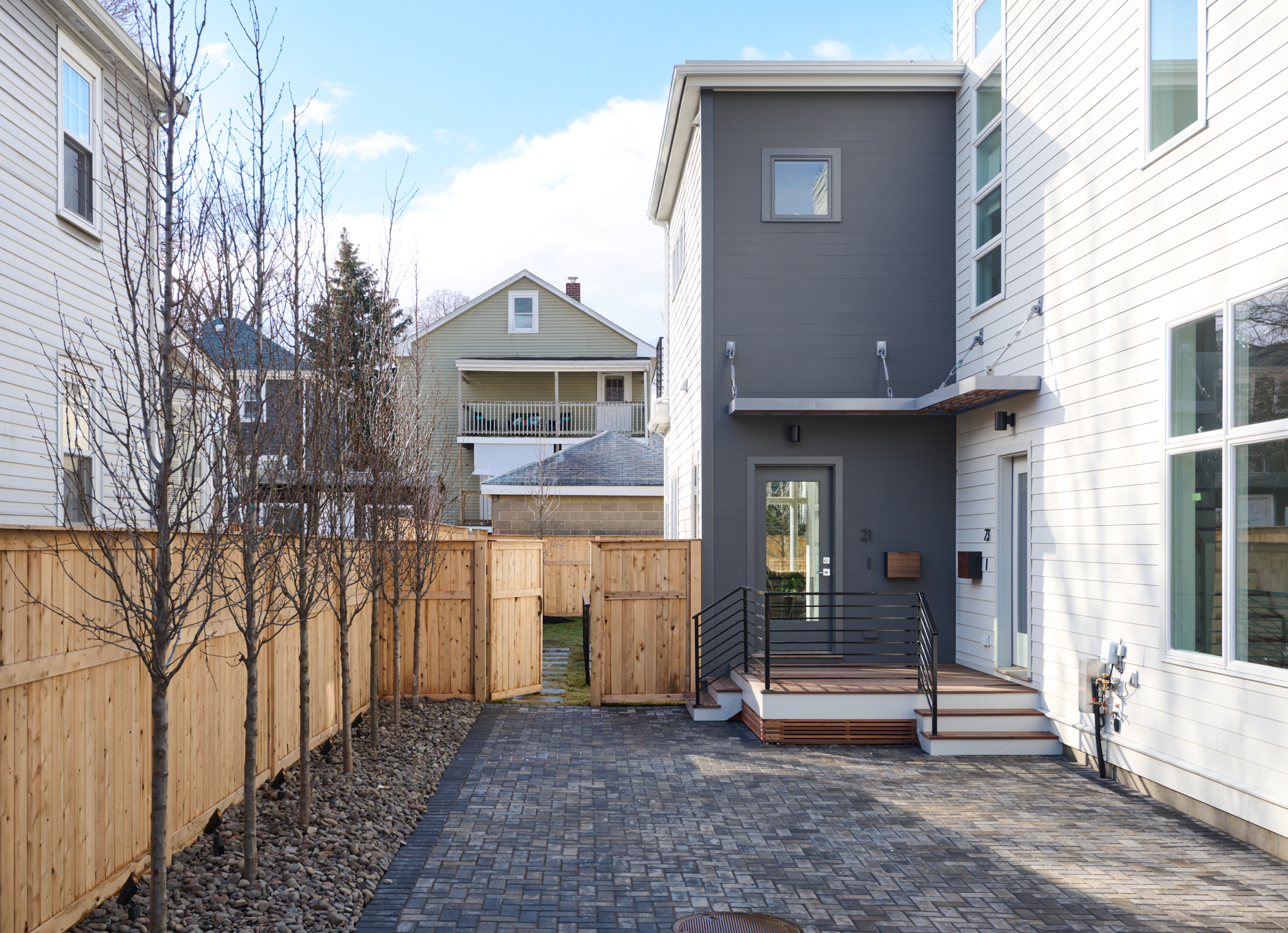 21-23 Sunset Rd 21 (#2)