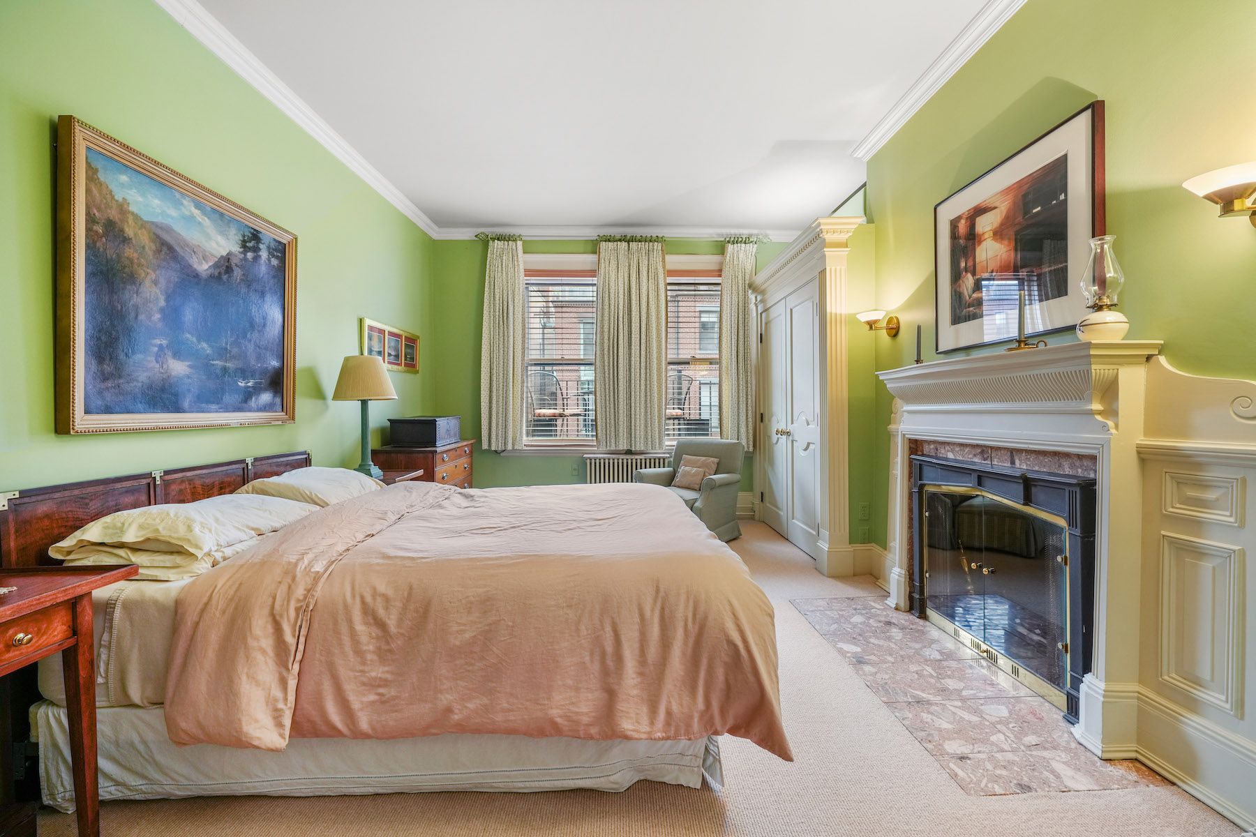 86 Marlborough St 3