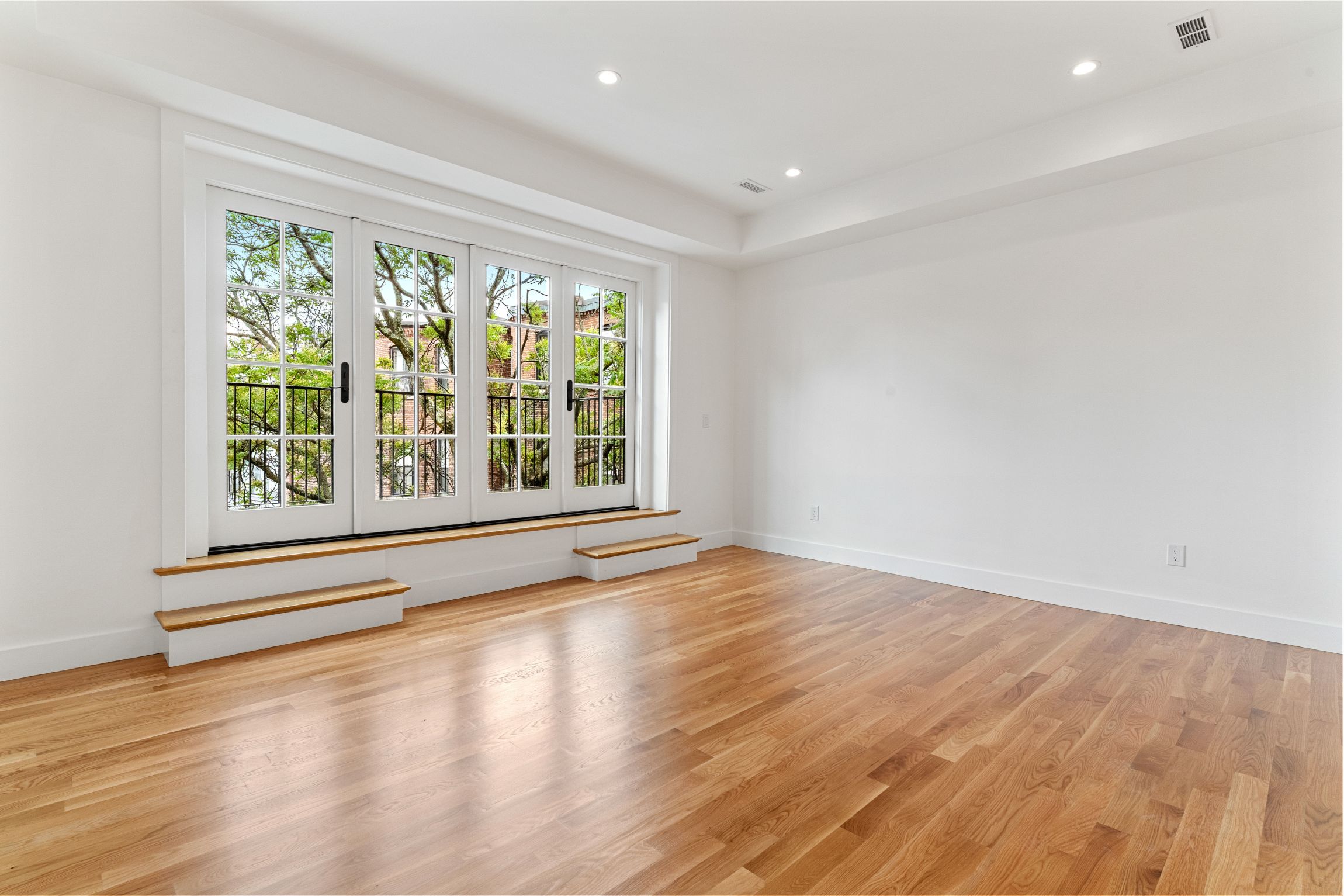 7 Columbus Sq 3