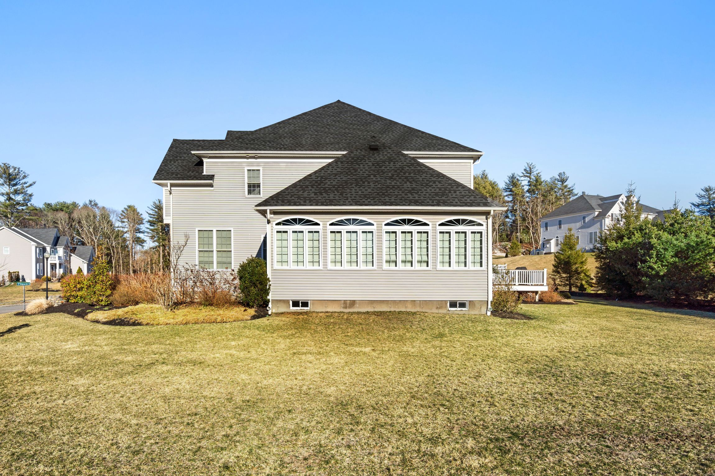 30 Balancing Rock Rd 
