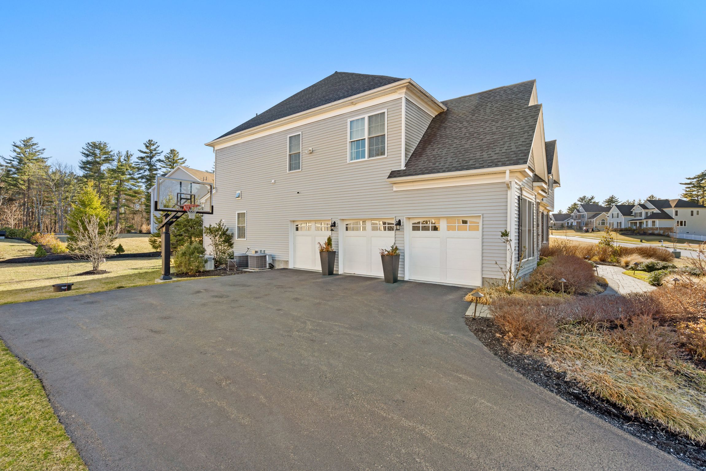 30 Balancing Rock Rd 