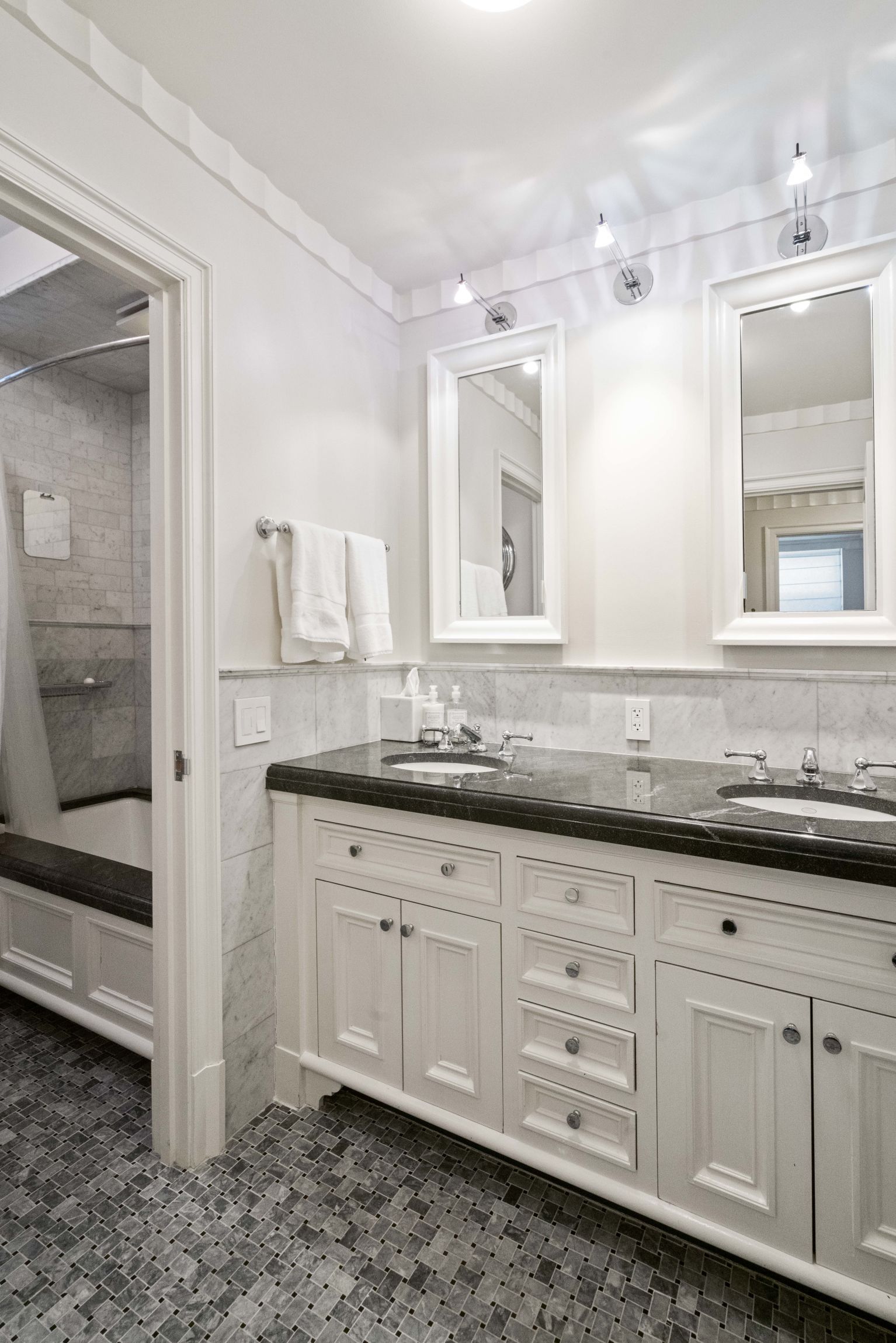 280 Beacon St 5