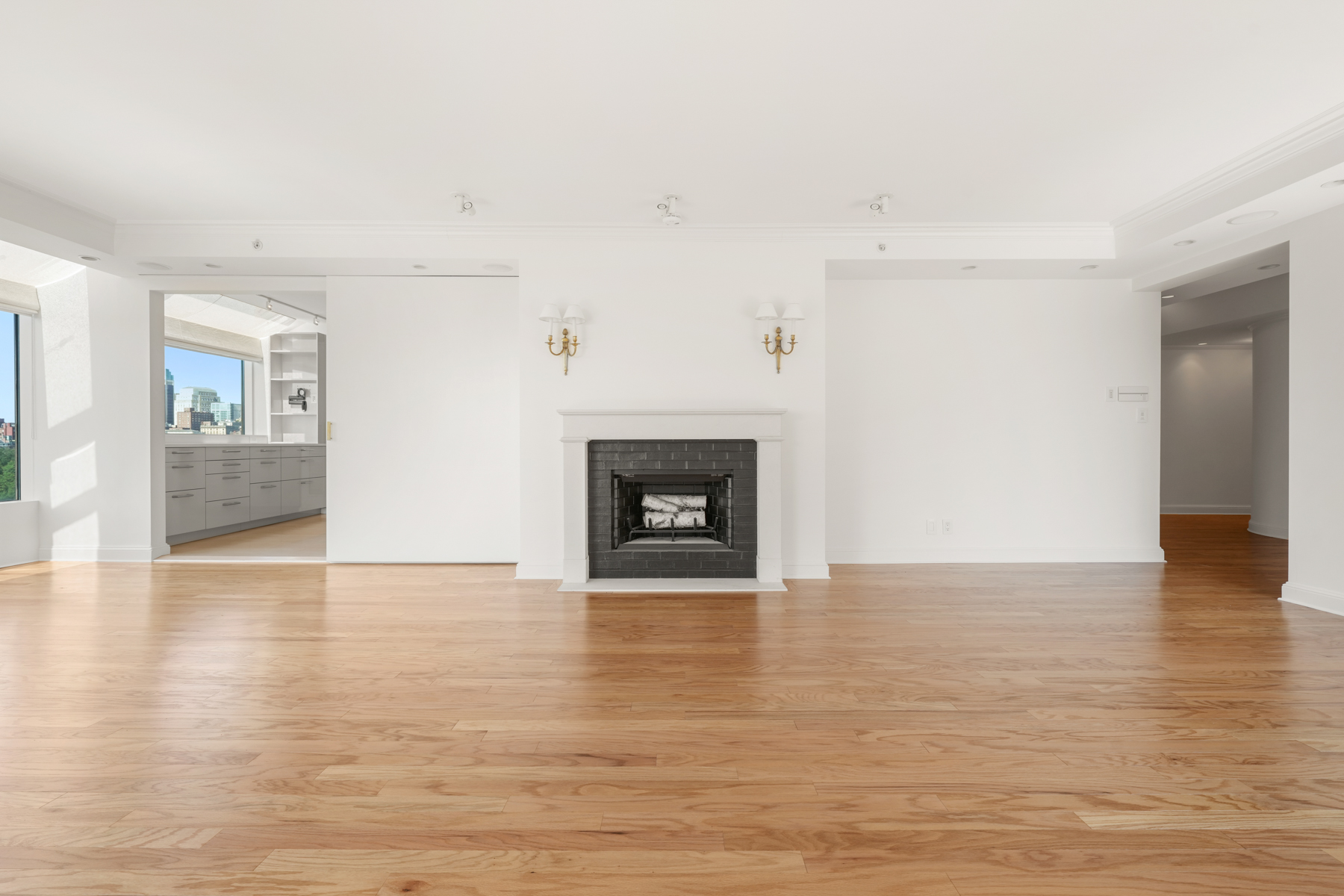 220 Boylston St 1220 