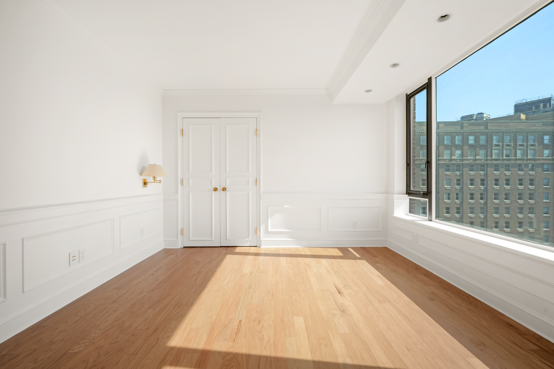 220 Boylston St 1220 