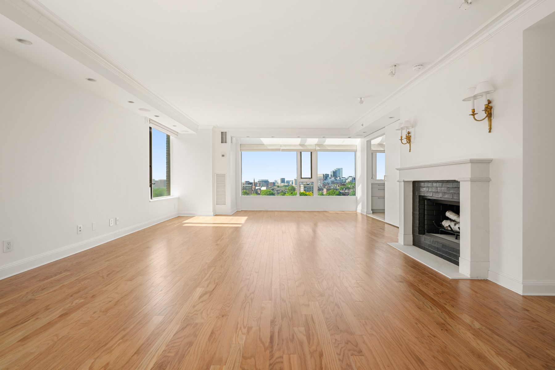 220 Boylston St 1220 
