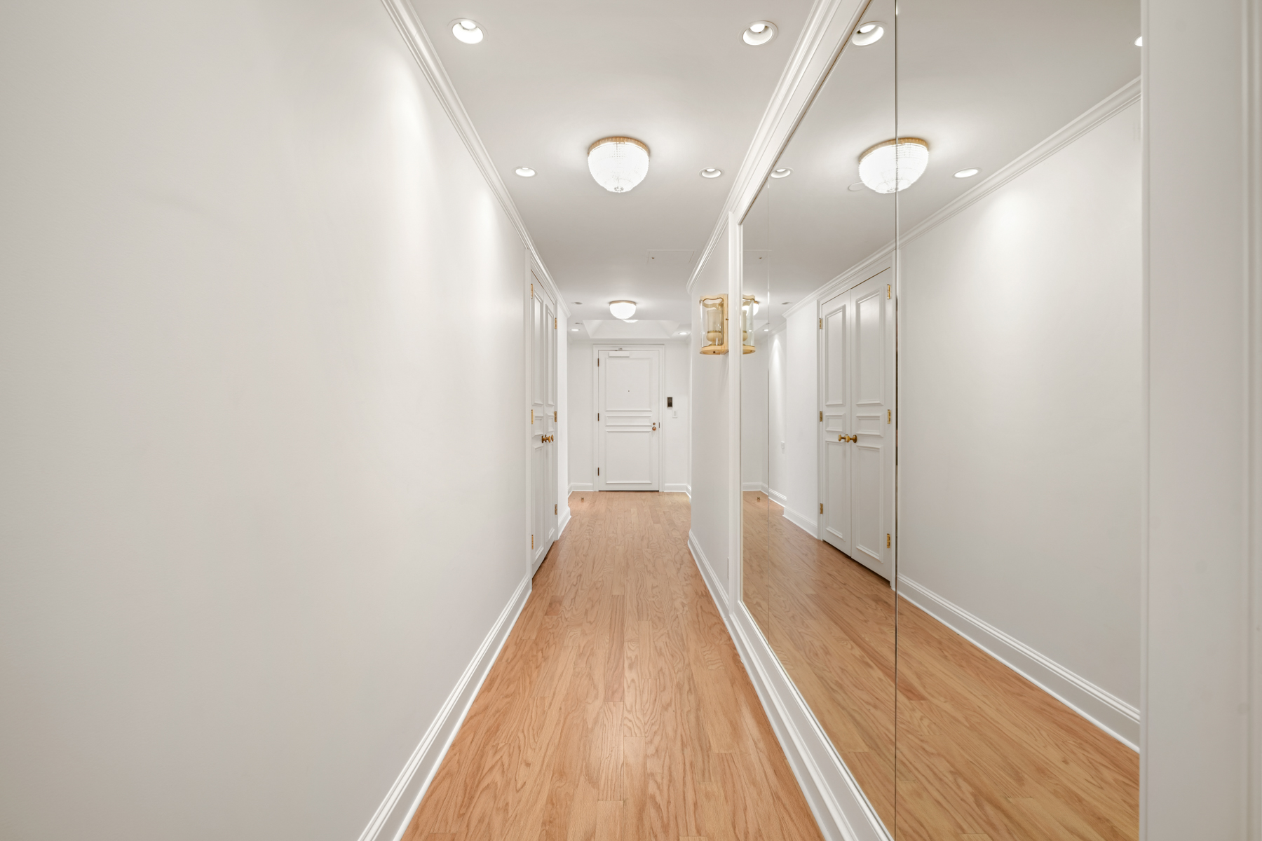 220 Boylston St 1220 