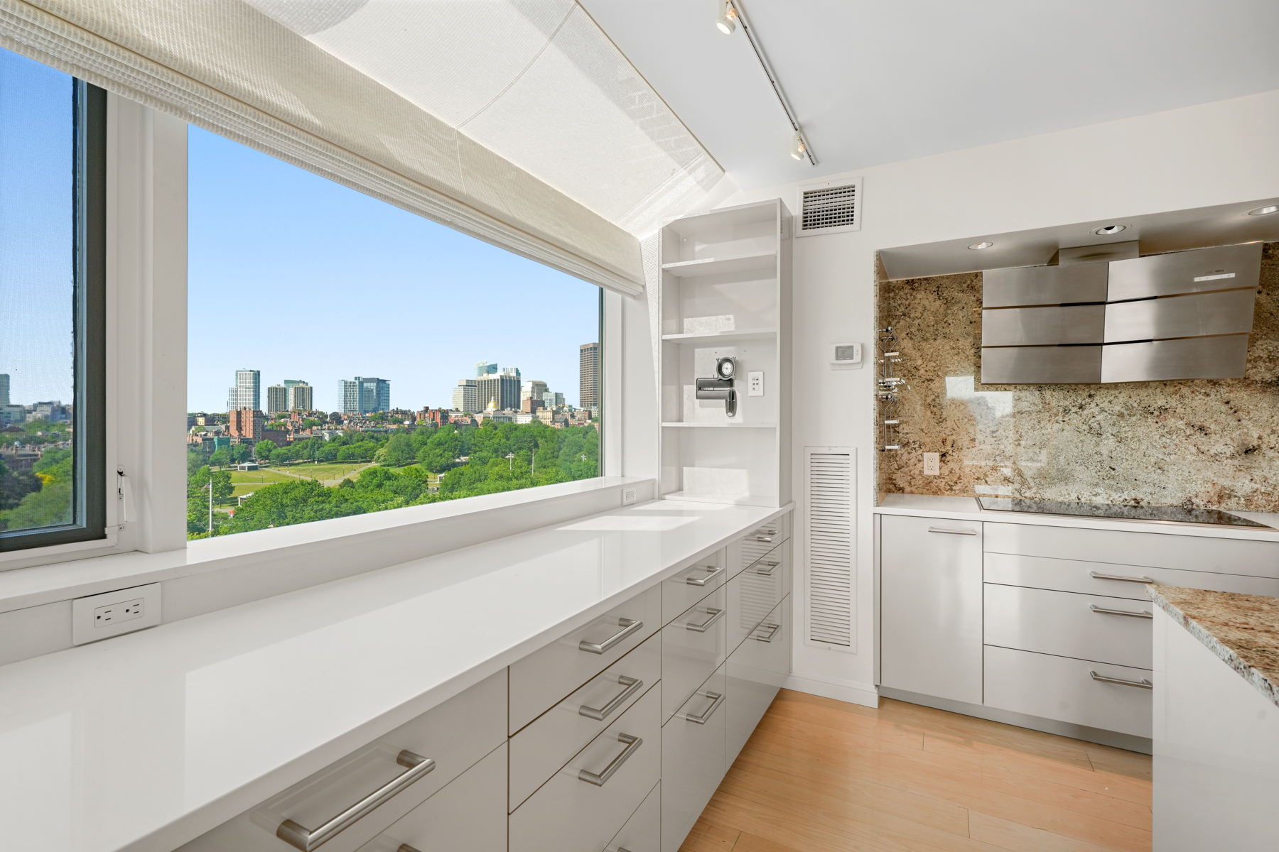 220 Boylston St 1220 