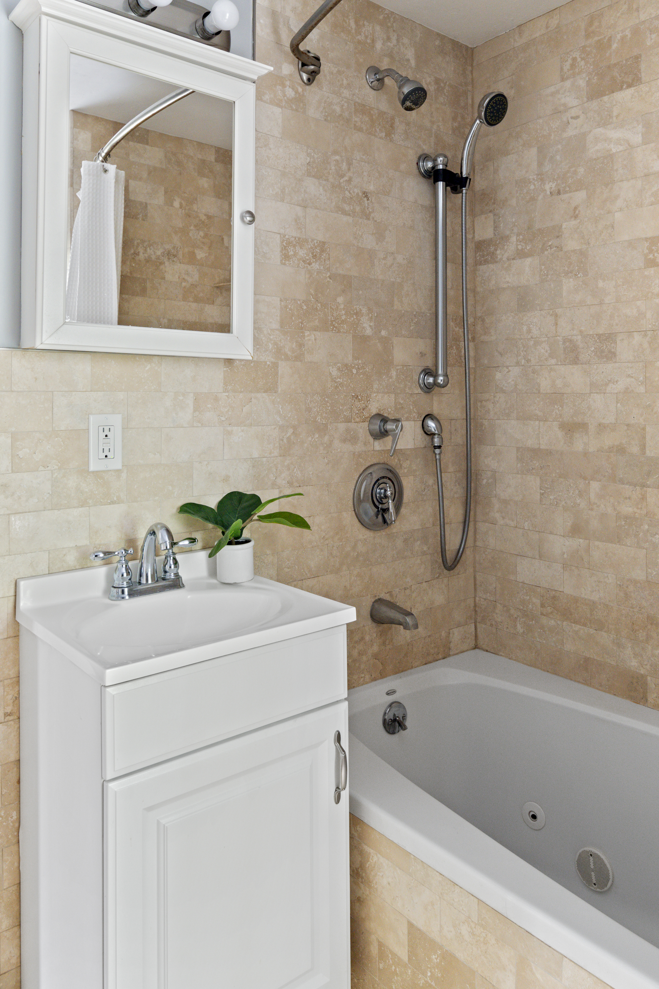 5 Norwood Ave 2