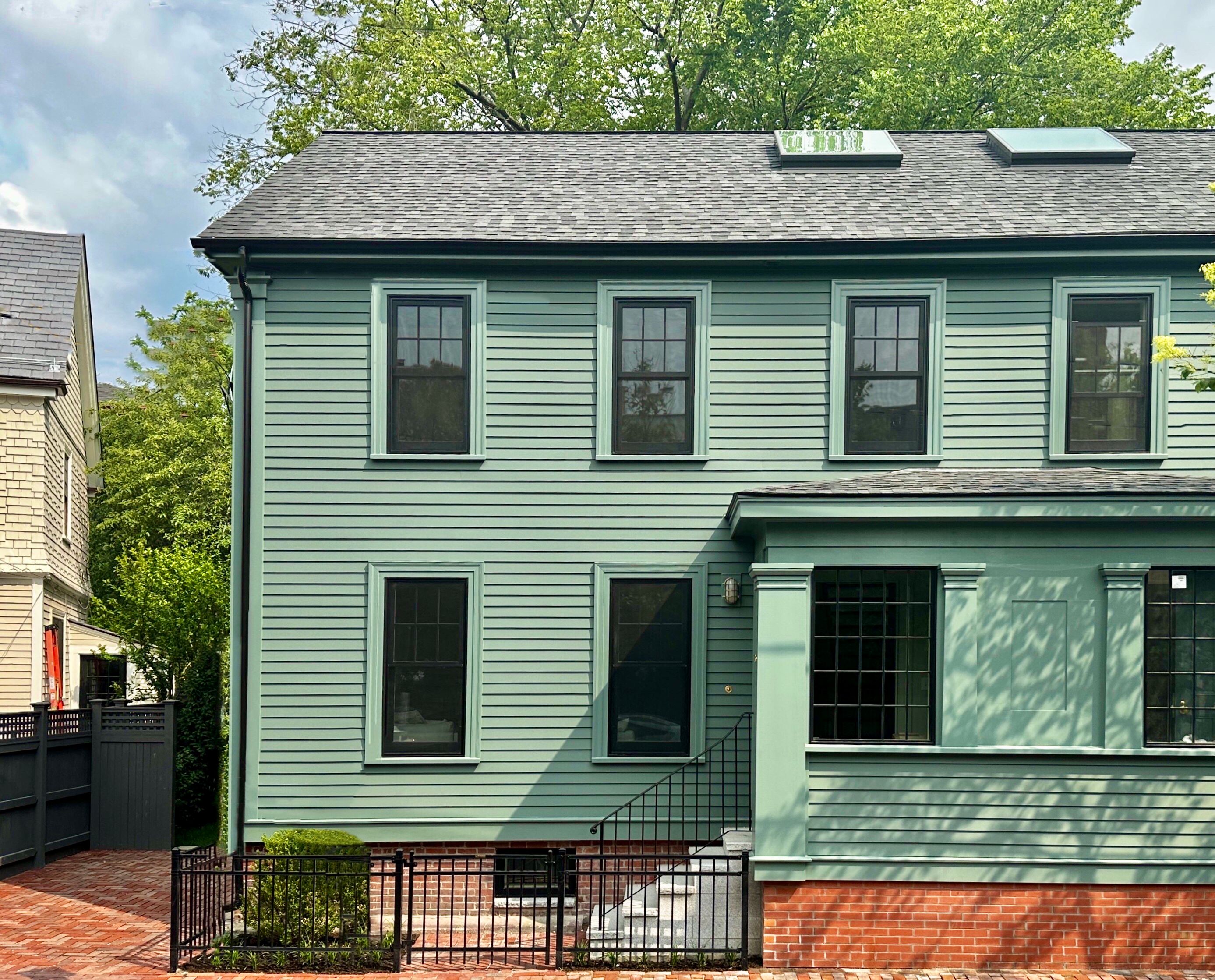 136 Hancock St 