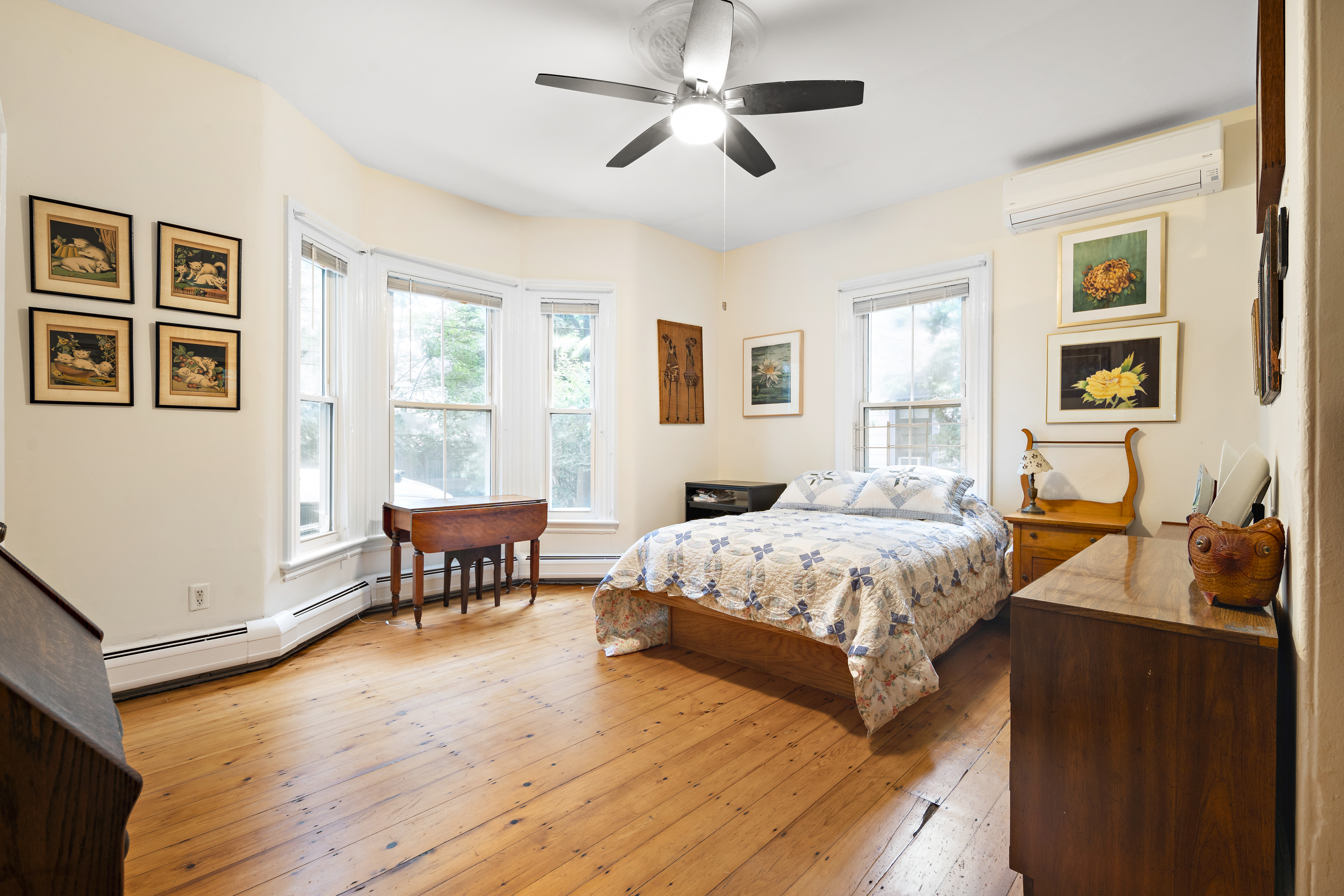 263 Putnam Ave 
