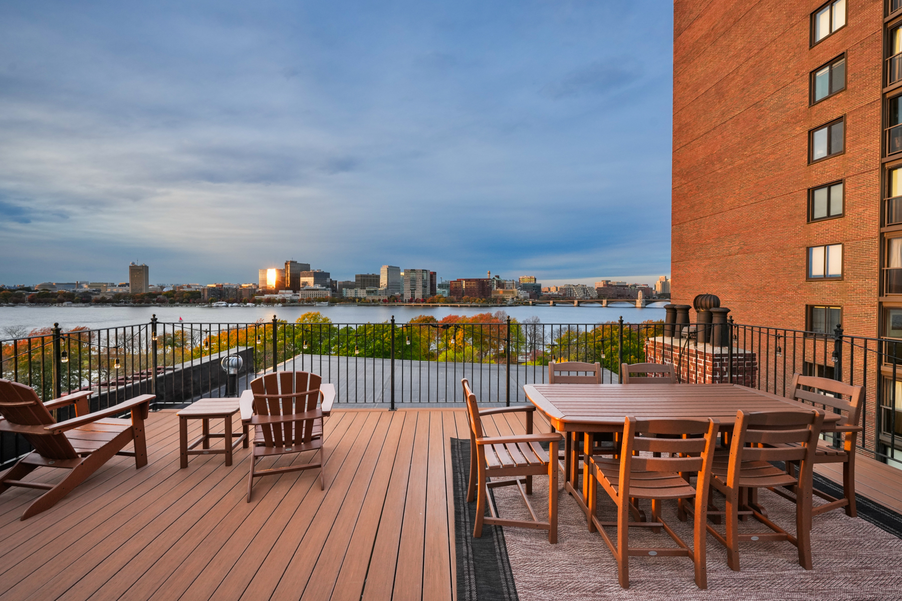 182 Beacon 6