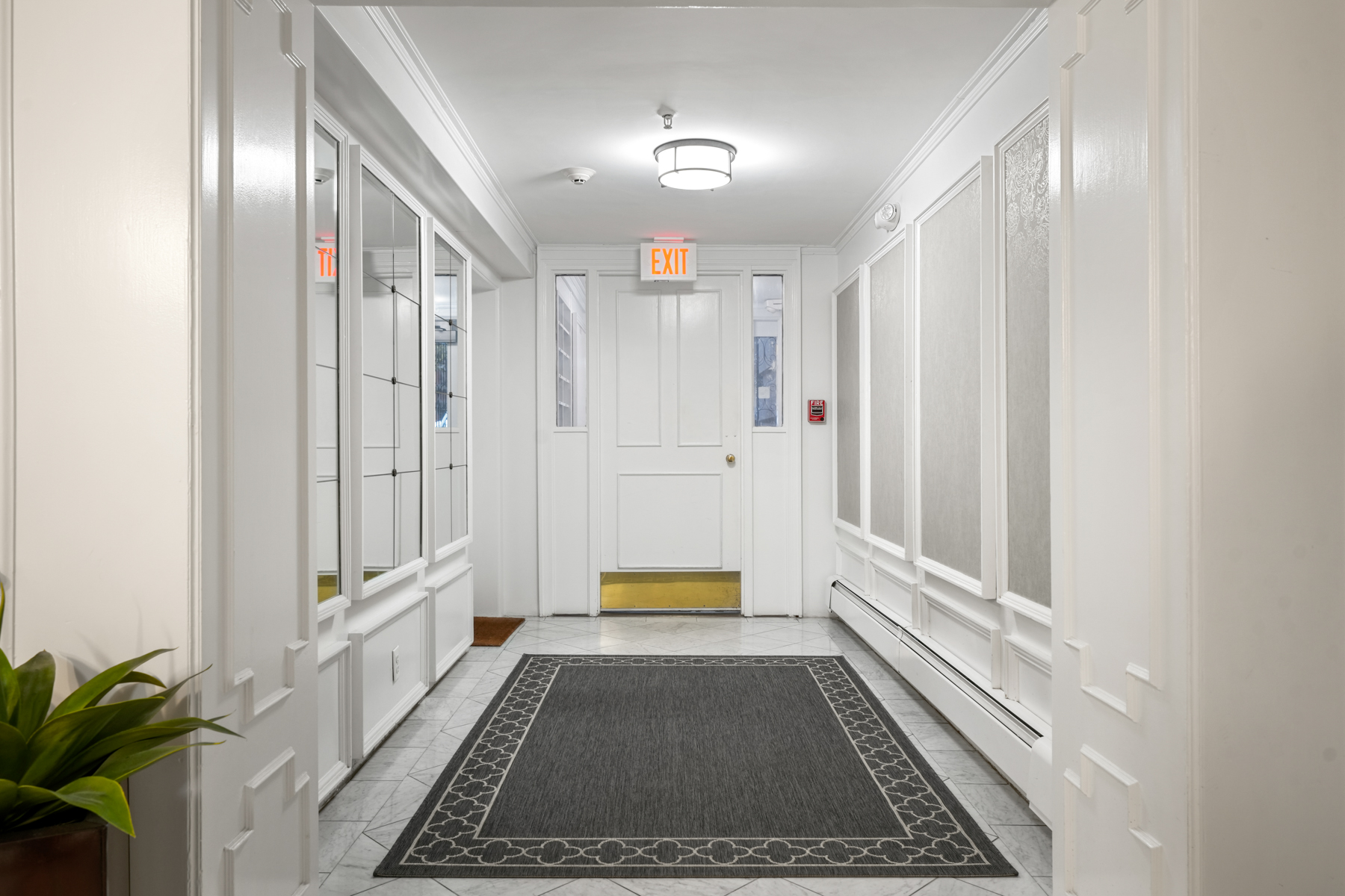 182 Beacon 6