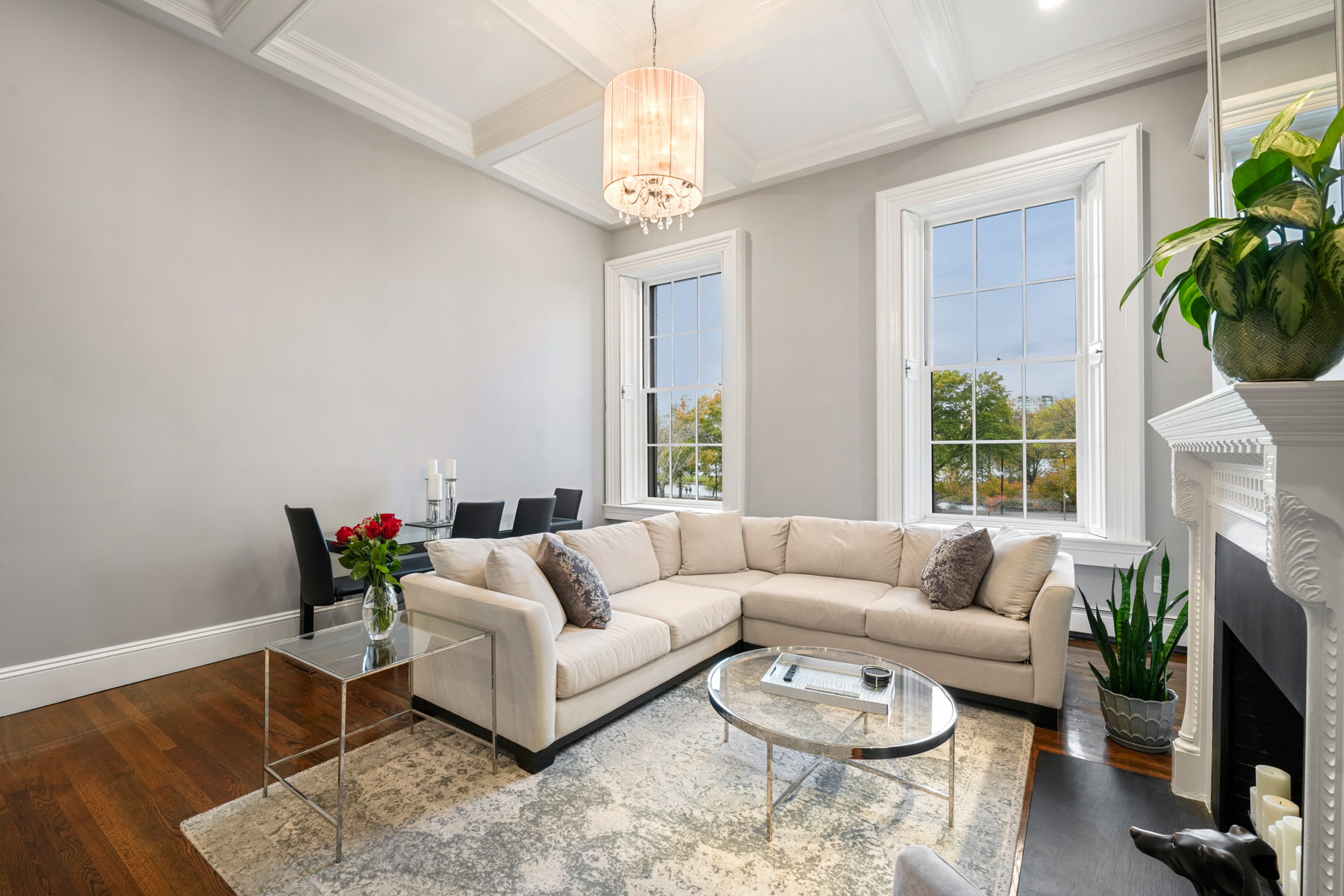 182 Beacon 6