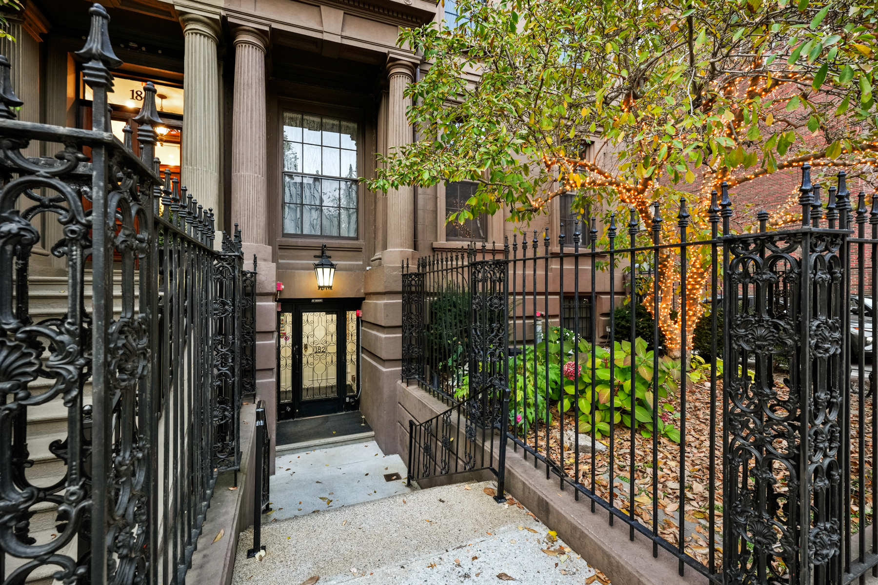 182 Beacon 6