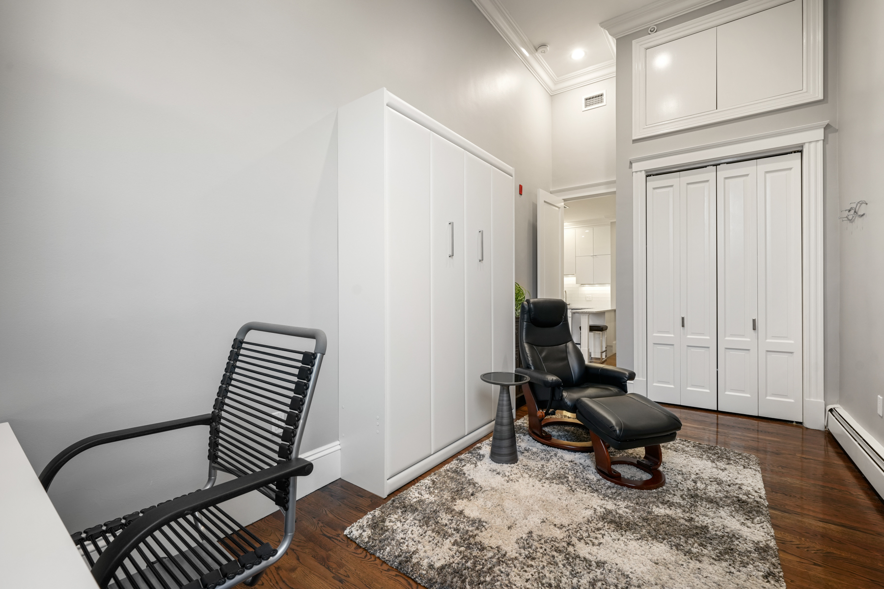182 Beacon 6
