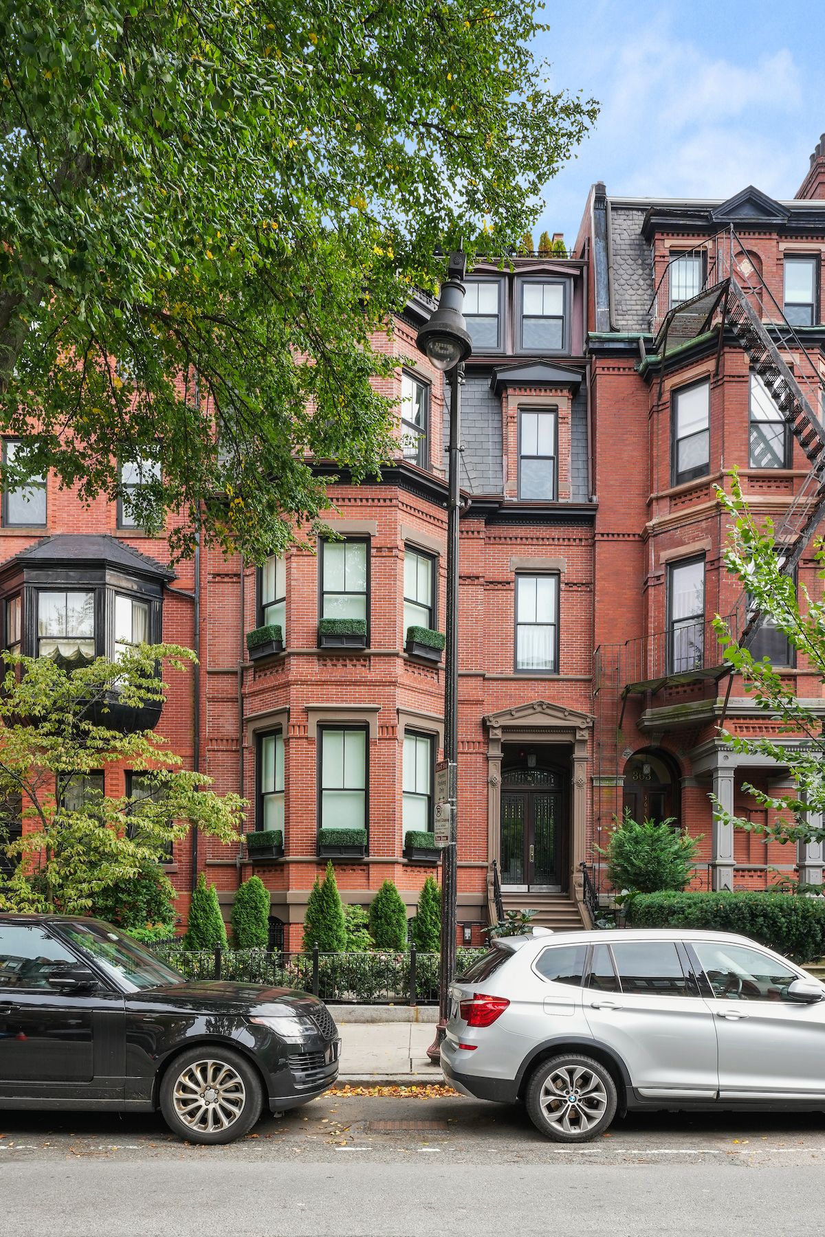 361 Beacon Street 2